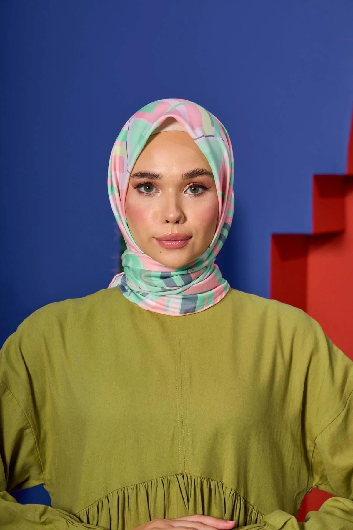 Marrakech Koleksiyon Soft Eşarp Yeşil Orta Pembe 1208-08