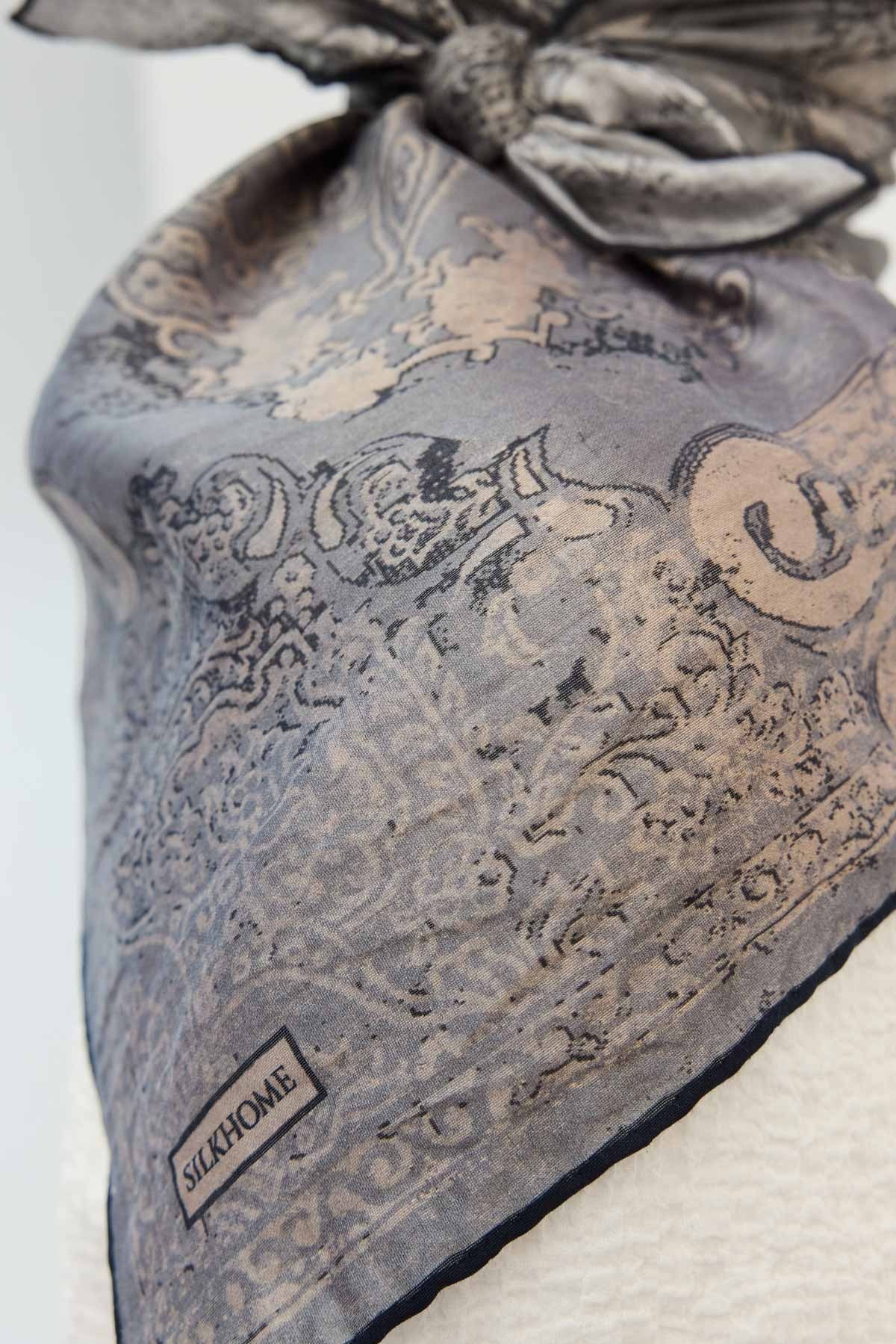 Monare Eşarp Etnik Motif Koyu Gri 90x90