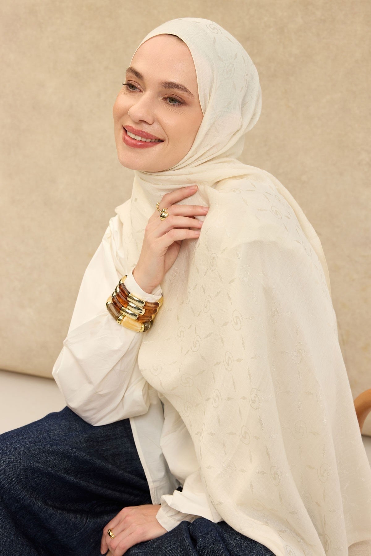 Naia Pamuk Şal Maxi Monogram Krem