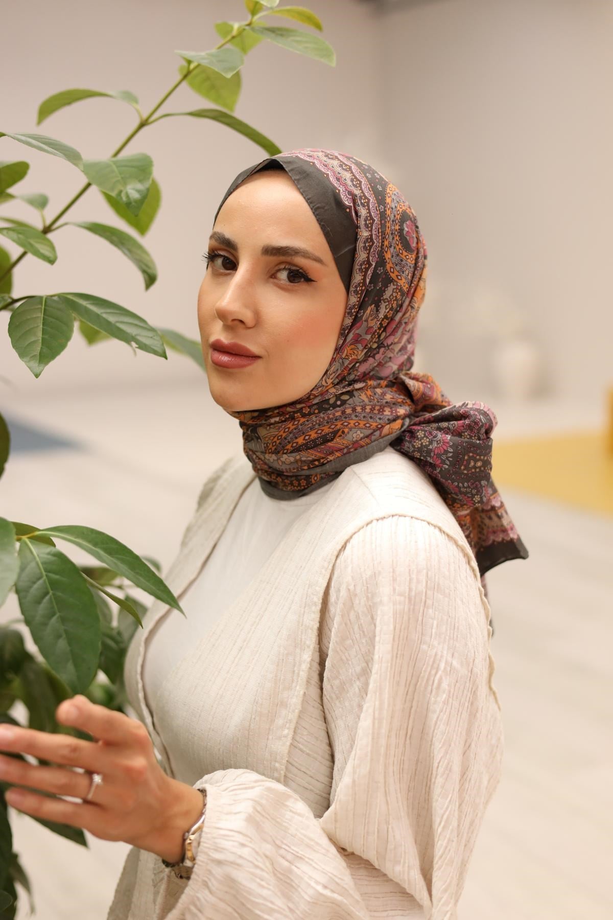Nariya Şal 90001-12