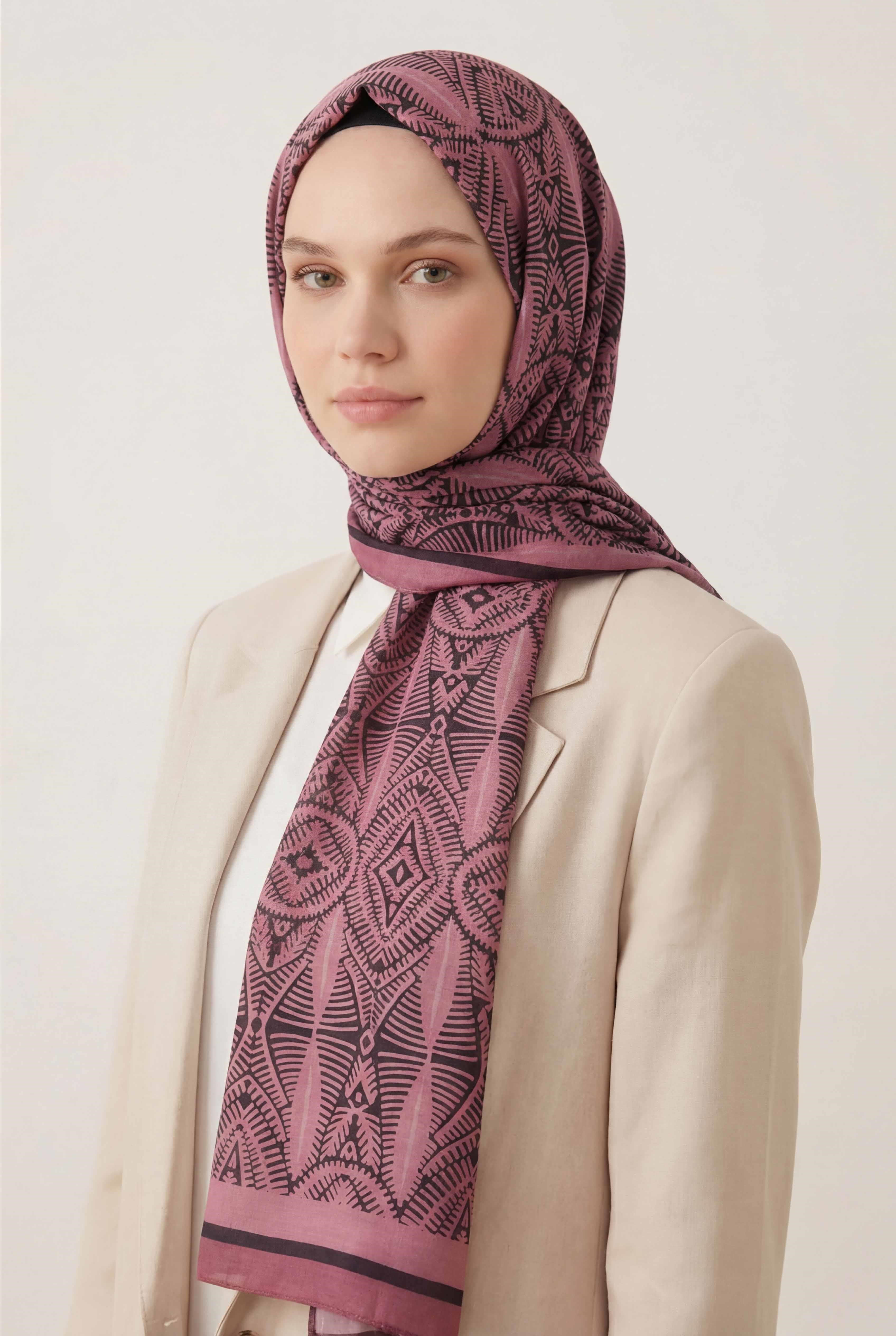 Nature Desen Koyu Pembe  75X195 Soft Şal