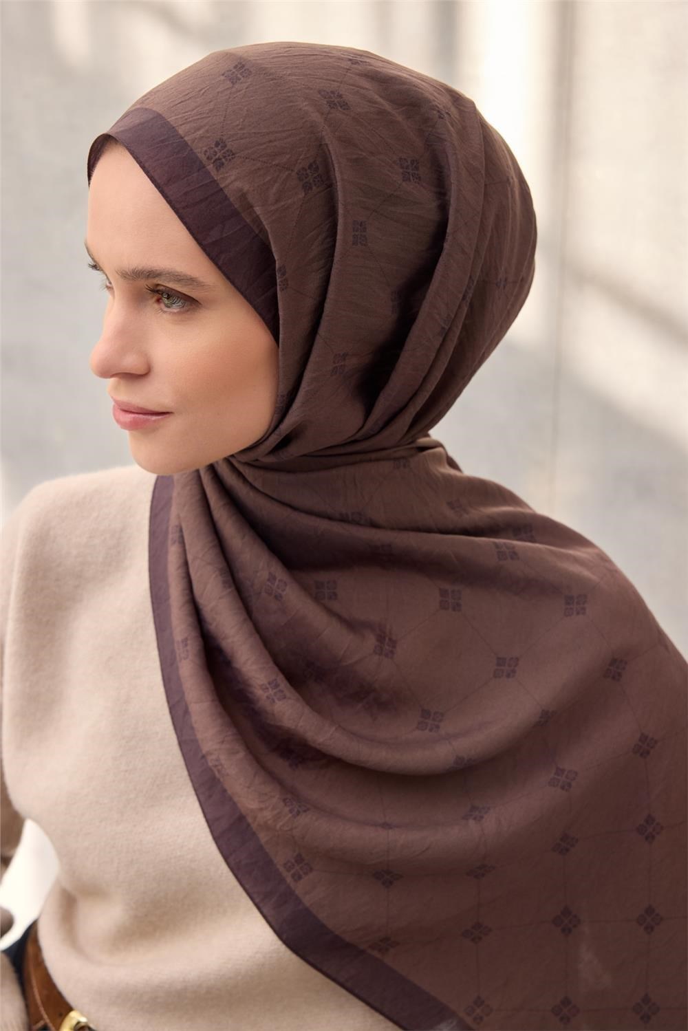Olinda Şal Monogram Desen Açık Kahverengi 75*195