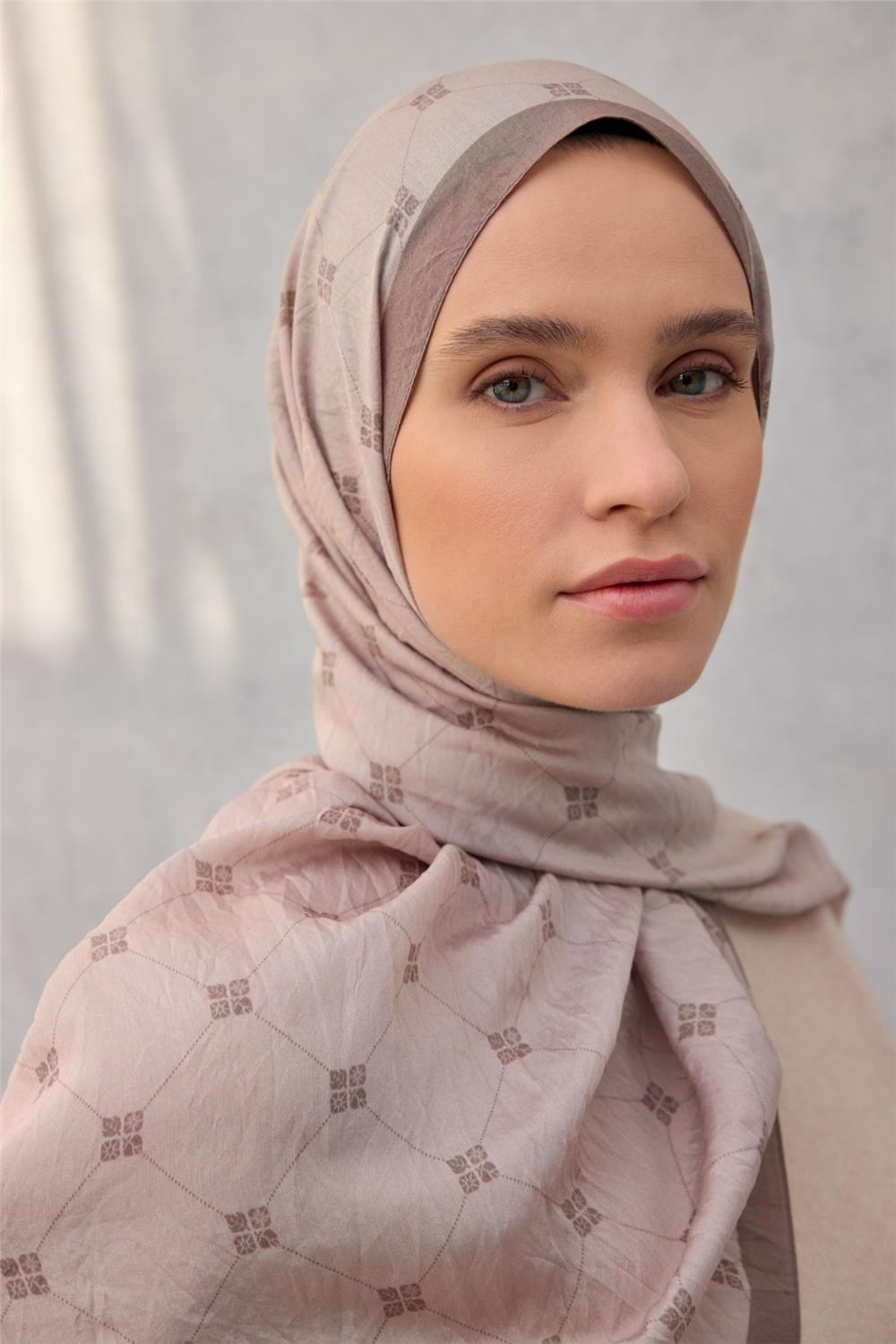 Olinda Şal Monogram Desen Açık Mocha 75*195