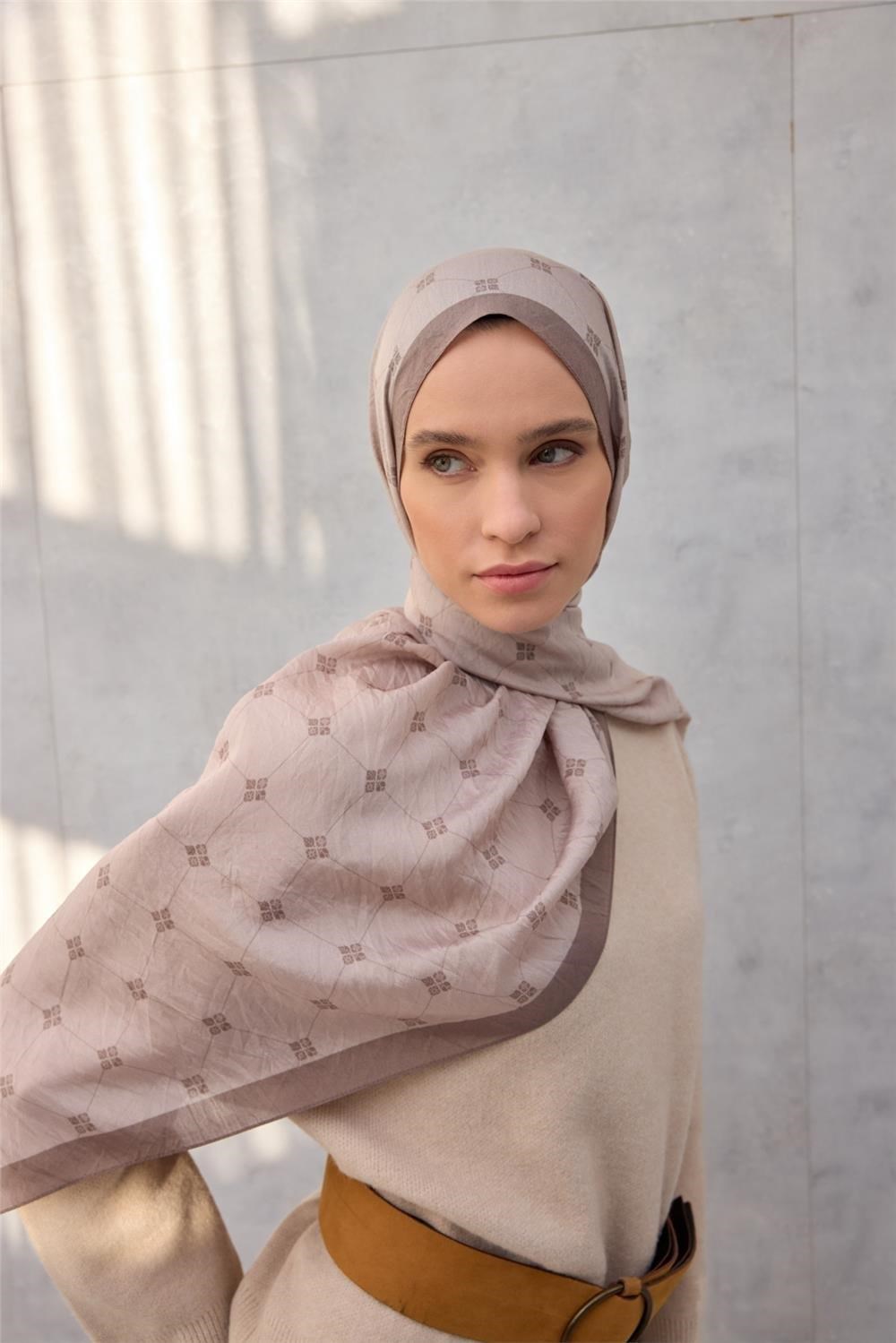 Olinda Şal Monogram Desen Açık Mocha 75*195