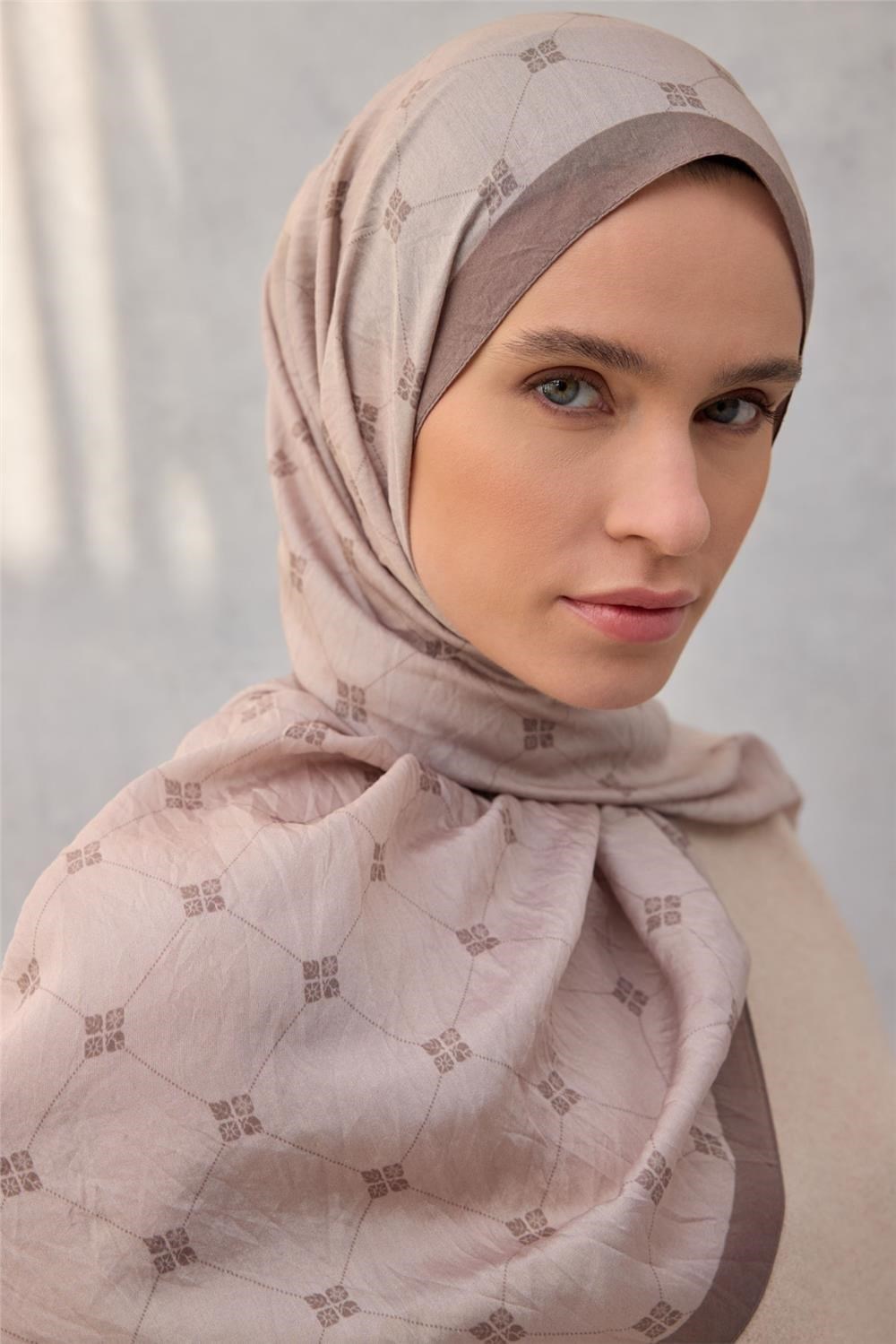 Olinda Şal Monogram Desen Açık Mocha 75*195