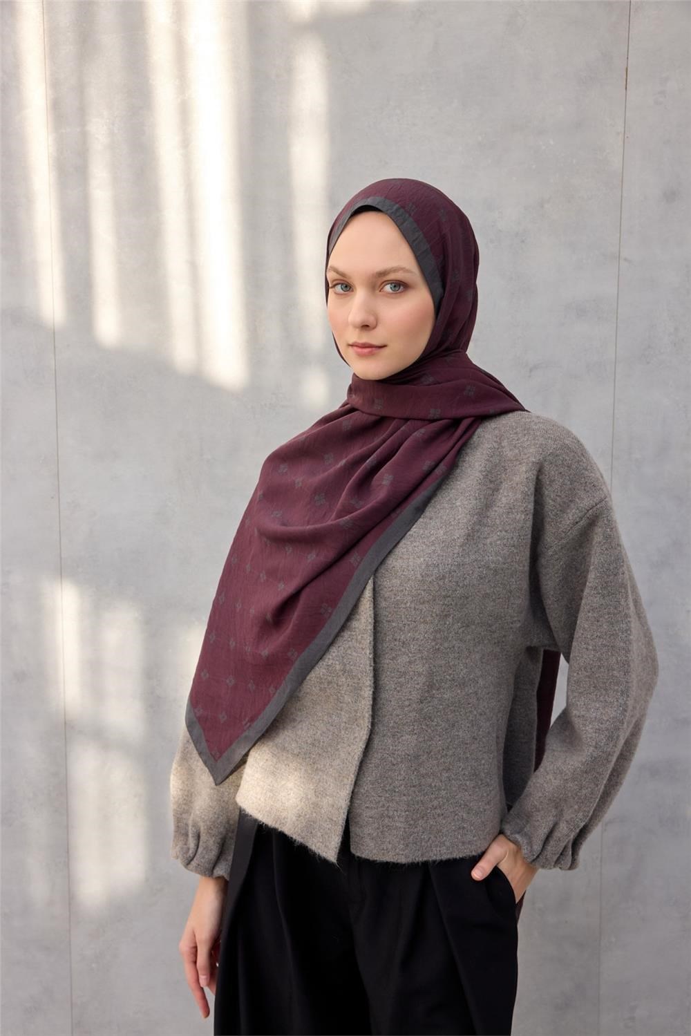Olinda Şal Monogram Desen Bordo 75x195