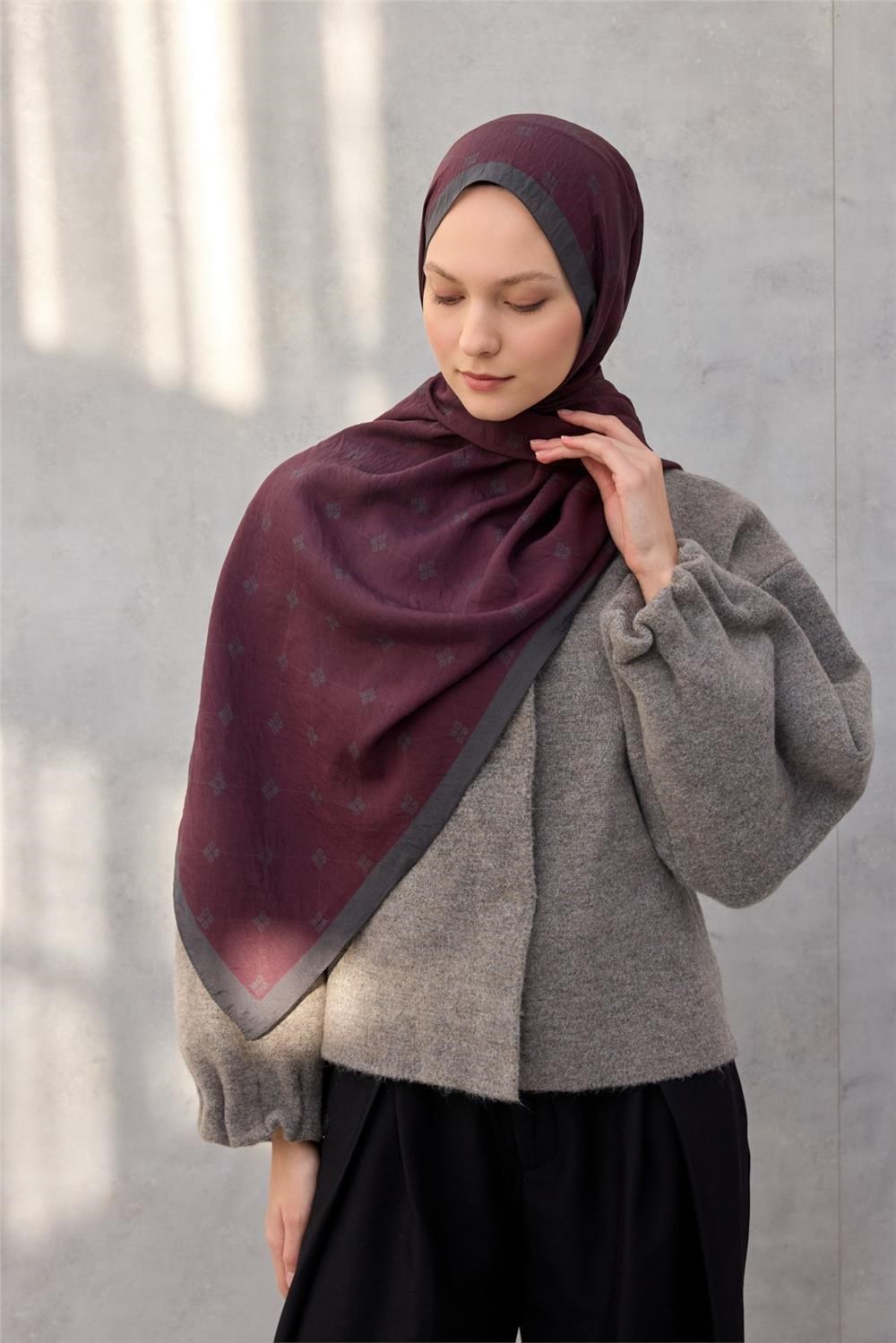 Olinda Şal Monogram Desen Bordo 75x195