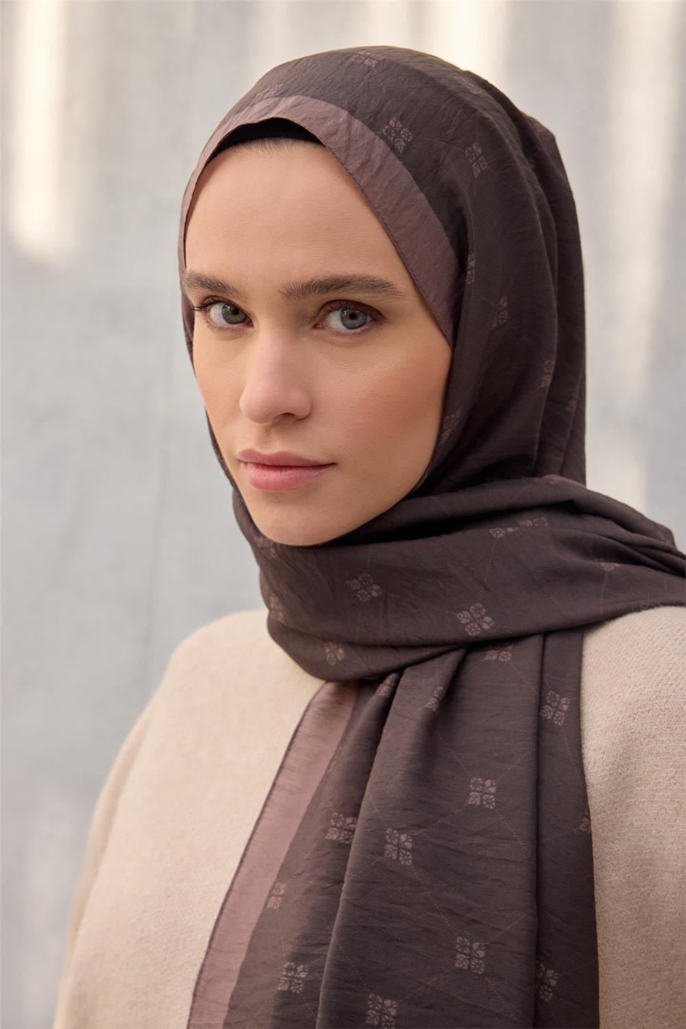 Olinda Şal Monogram Desen Koyu Kahve 75*195