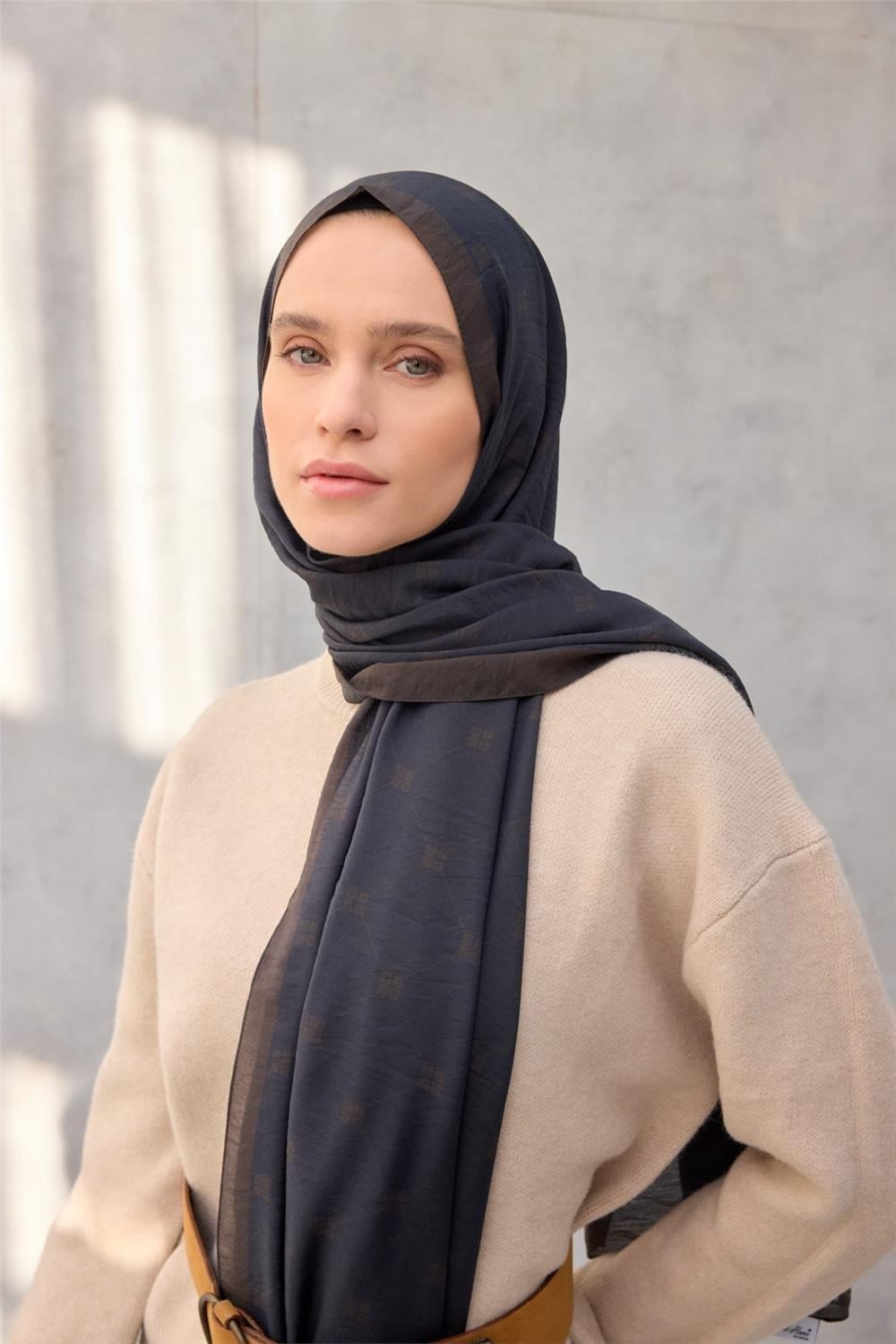 Olinda Şal Monogram Desen Siyah Lacivert 75x195