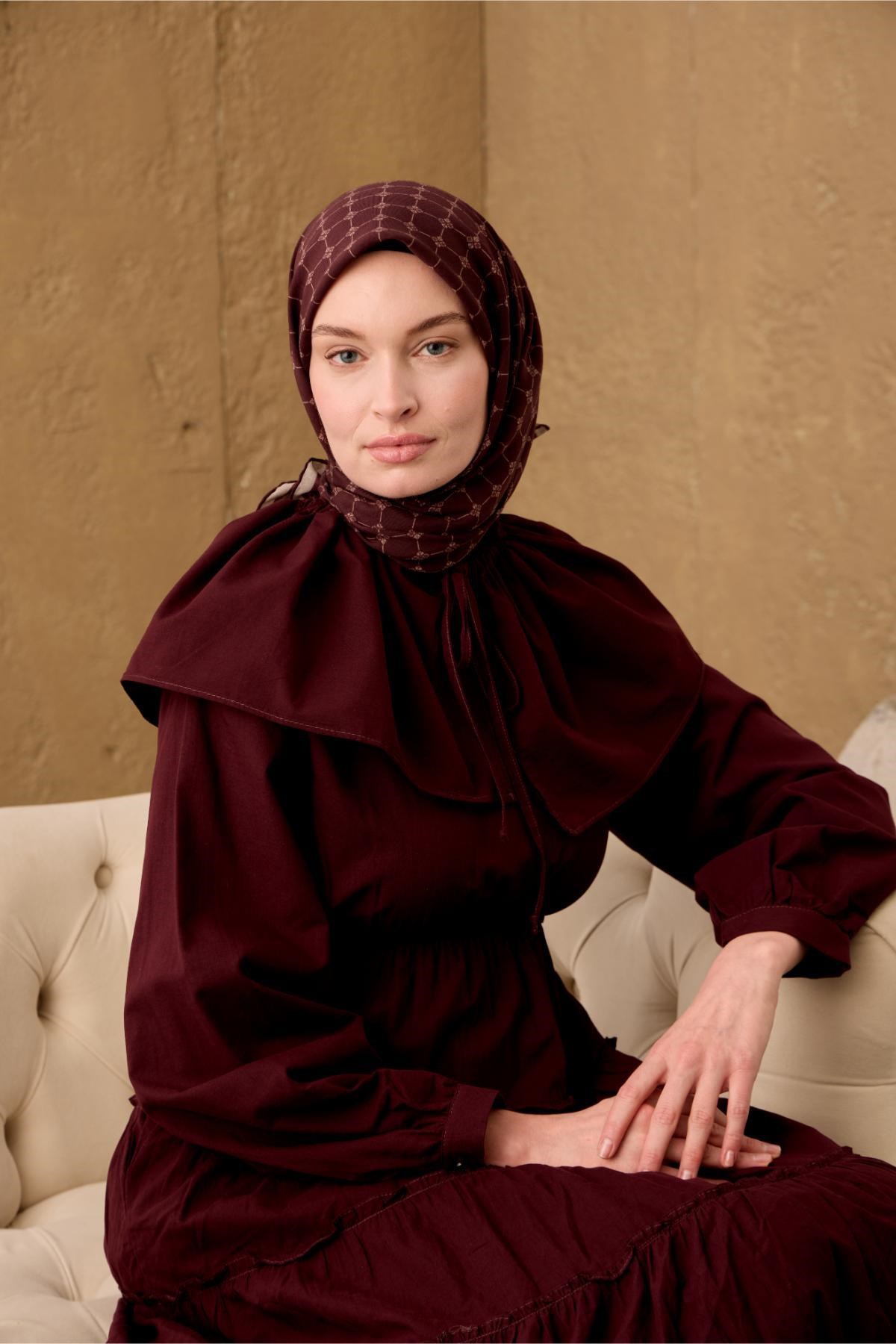 Pamuk-Flos Eşarp Kahve Bordo-Vizon Desenli Tok Duruşlu 90x90