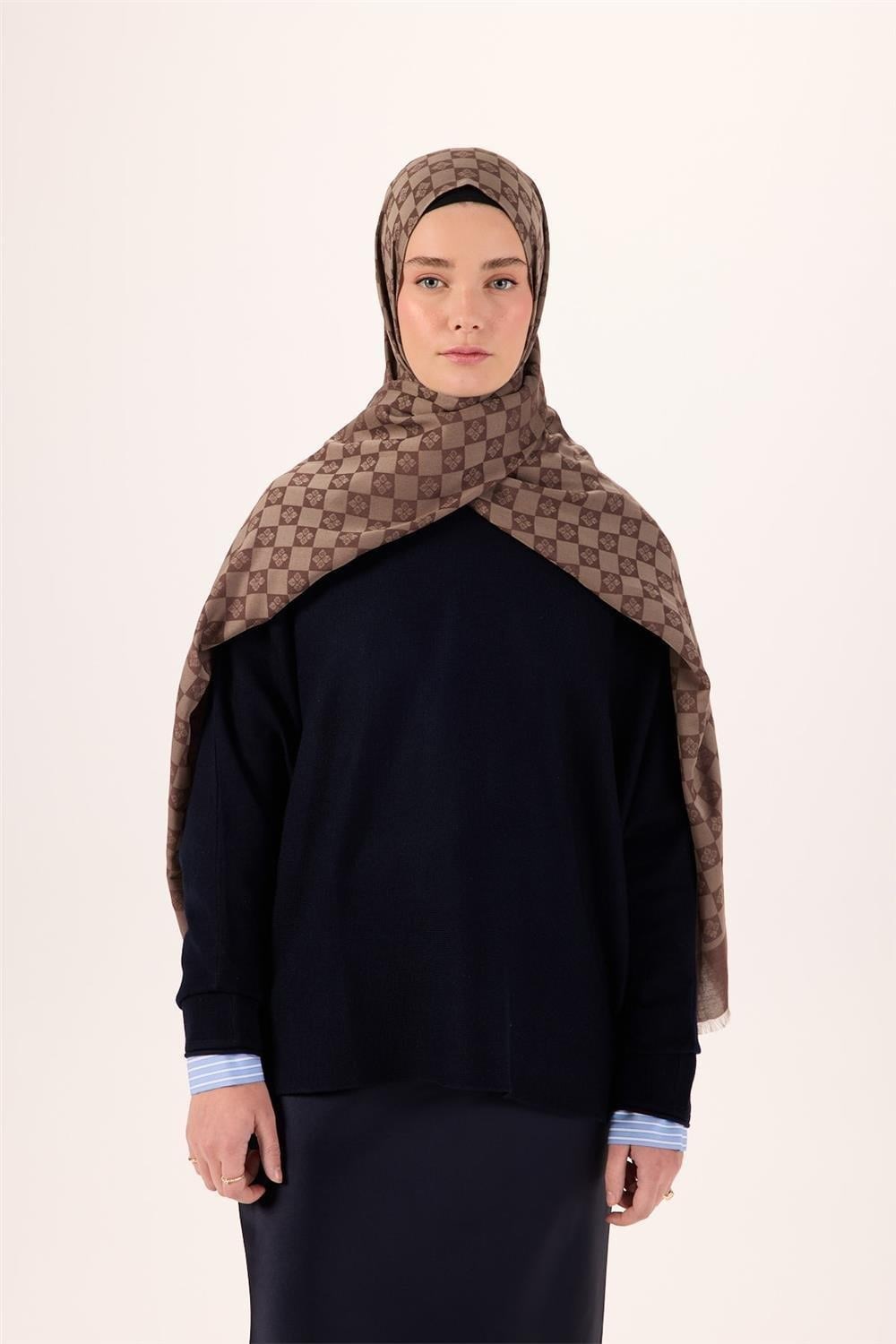 Pamuk Karışımlı Liva Şal Kahverengi-Vizon Desenli Tok Duruşlu Nefes Alan 90x200
