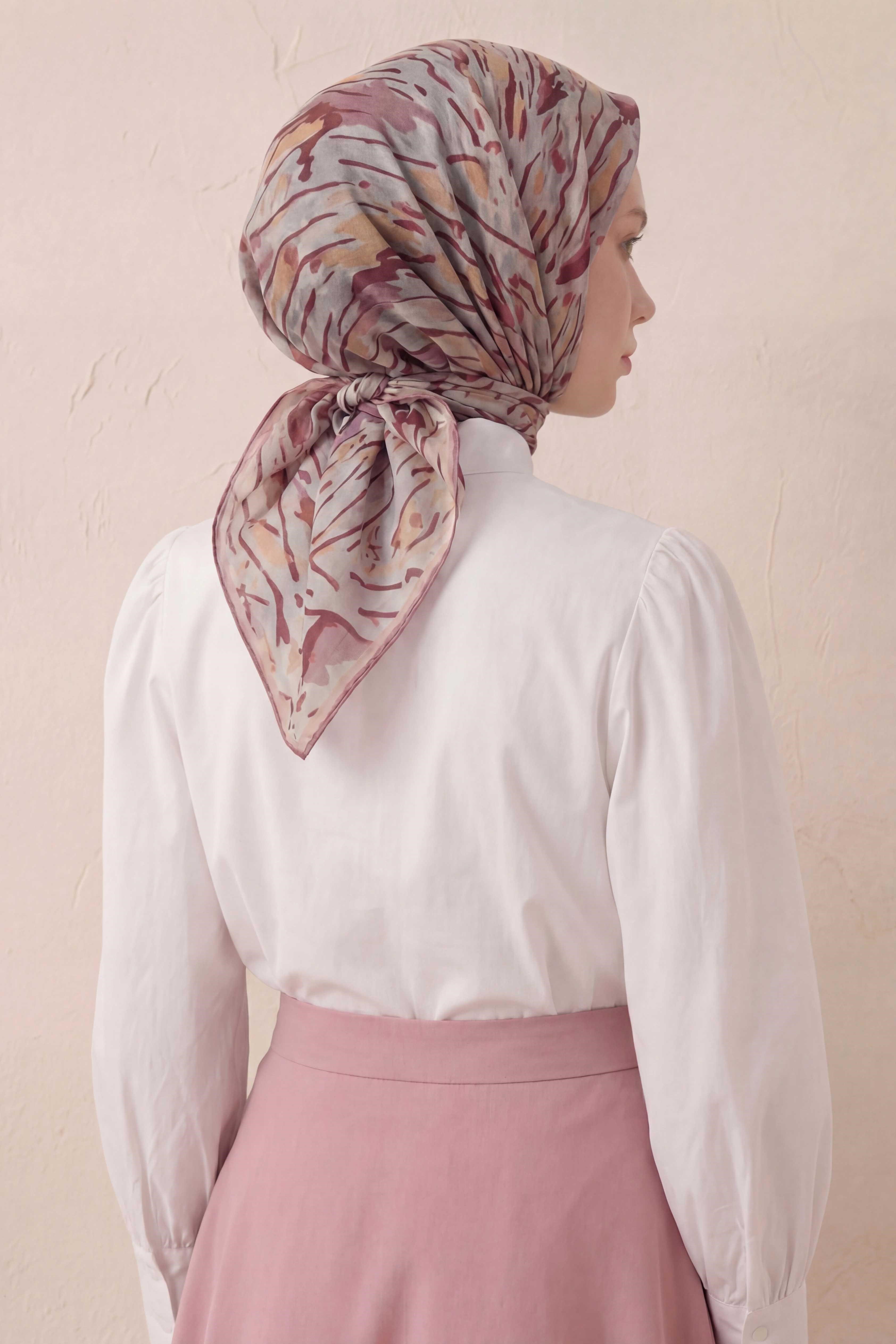 Pamuk Karışımlı Soft Eşarp Fırça Darbeli Desen Uçuk Gri 90x90