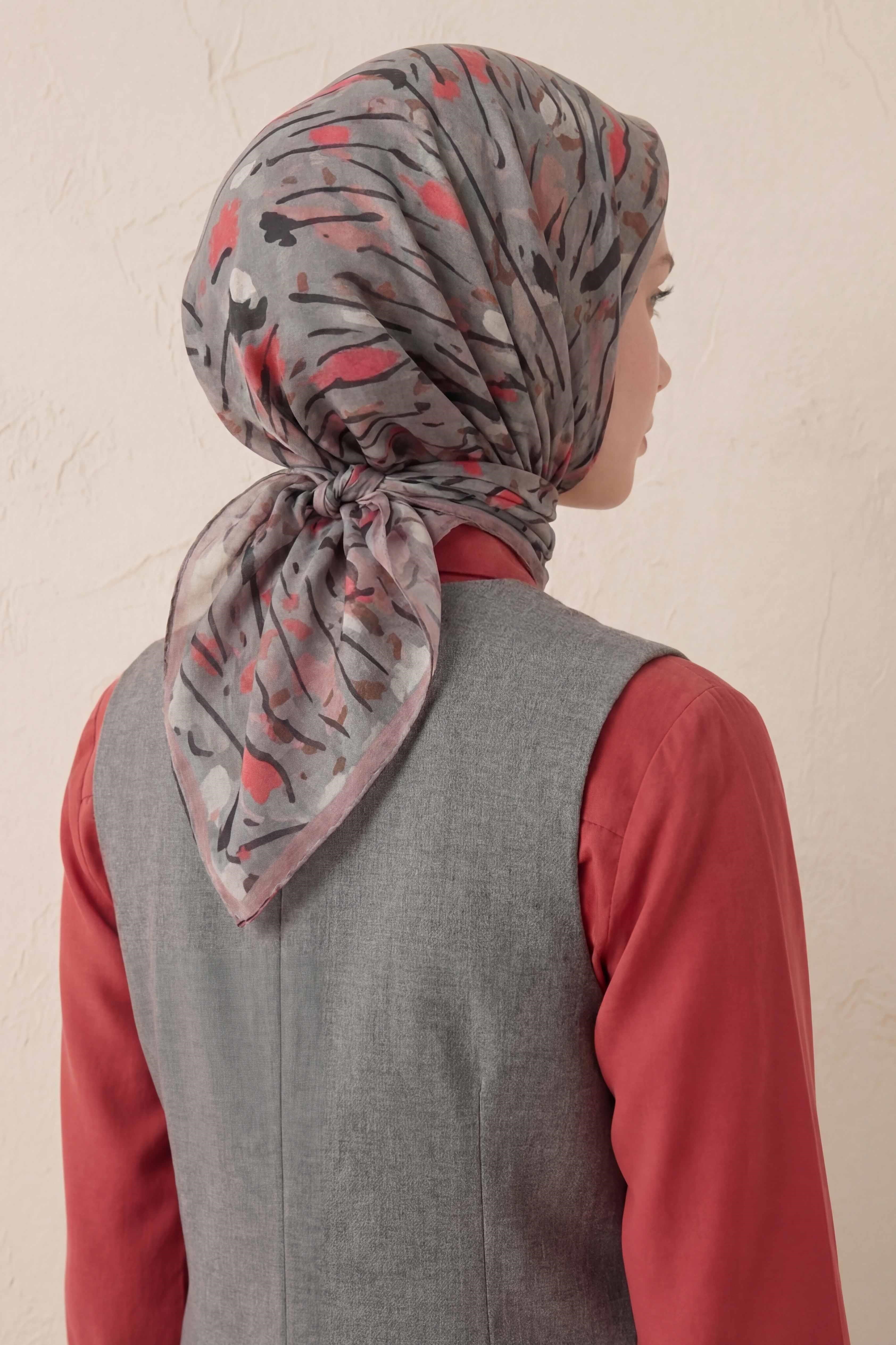 Pamuk Karışımlı Soft Eşarp Fırça Darbeli Desen Metalik Gri 90x90