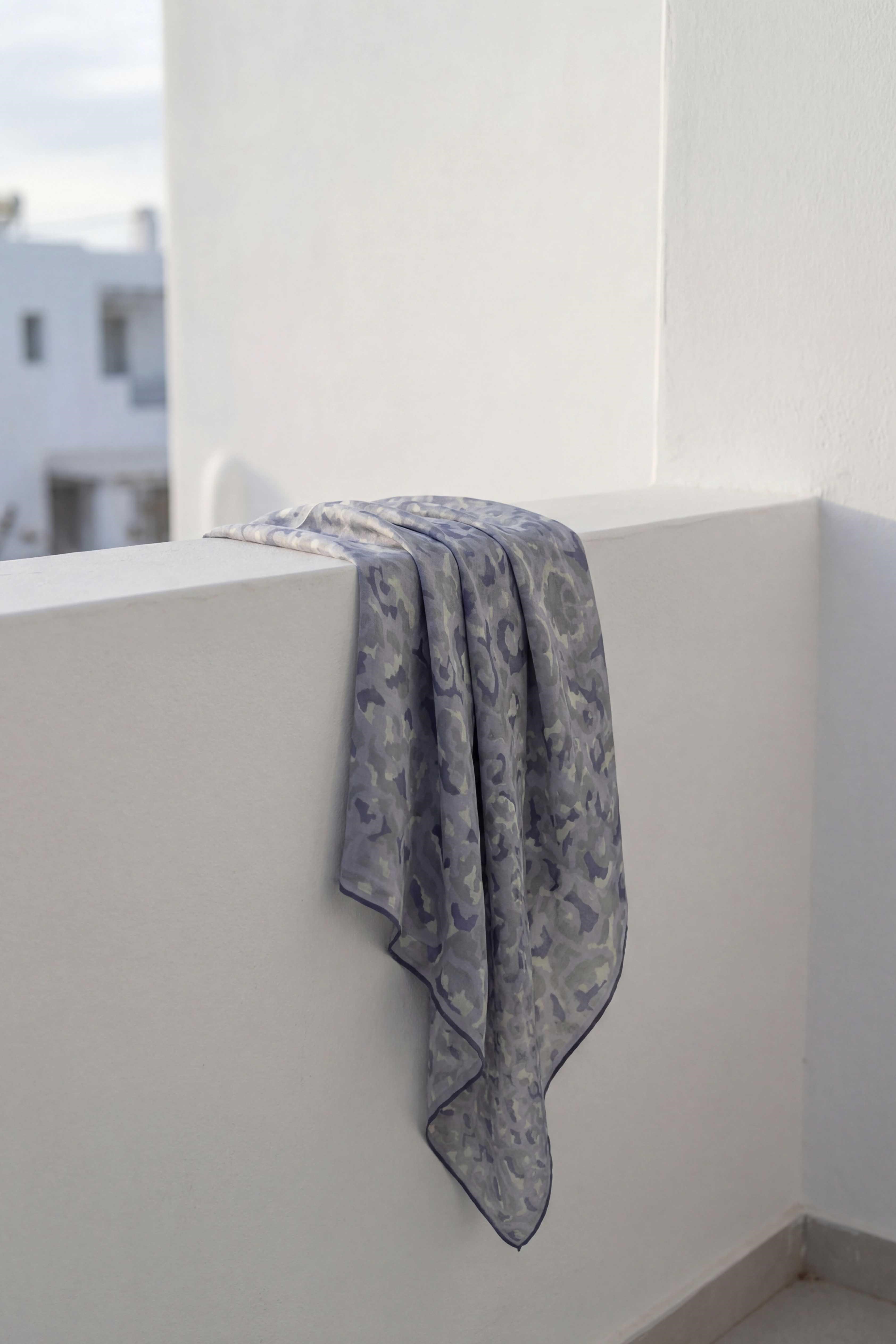 Pamuk Karışımlı Soft Eşarp Sis Motif Desen Gri 90X90