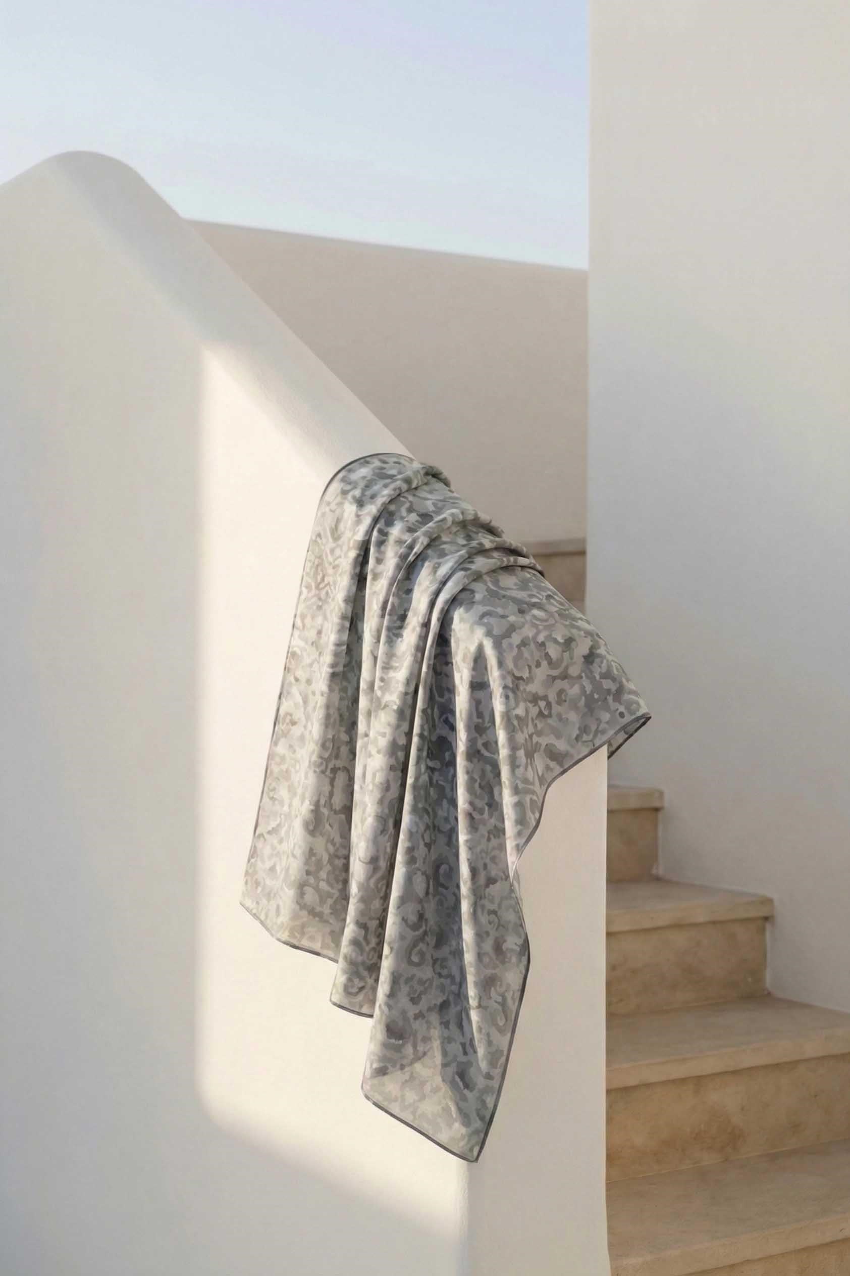 Pamuk Karışımlı Soft Eşarp Sis Motif Desen Uçuk Gri 90X90