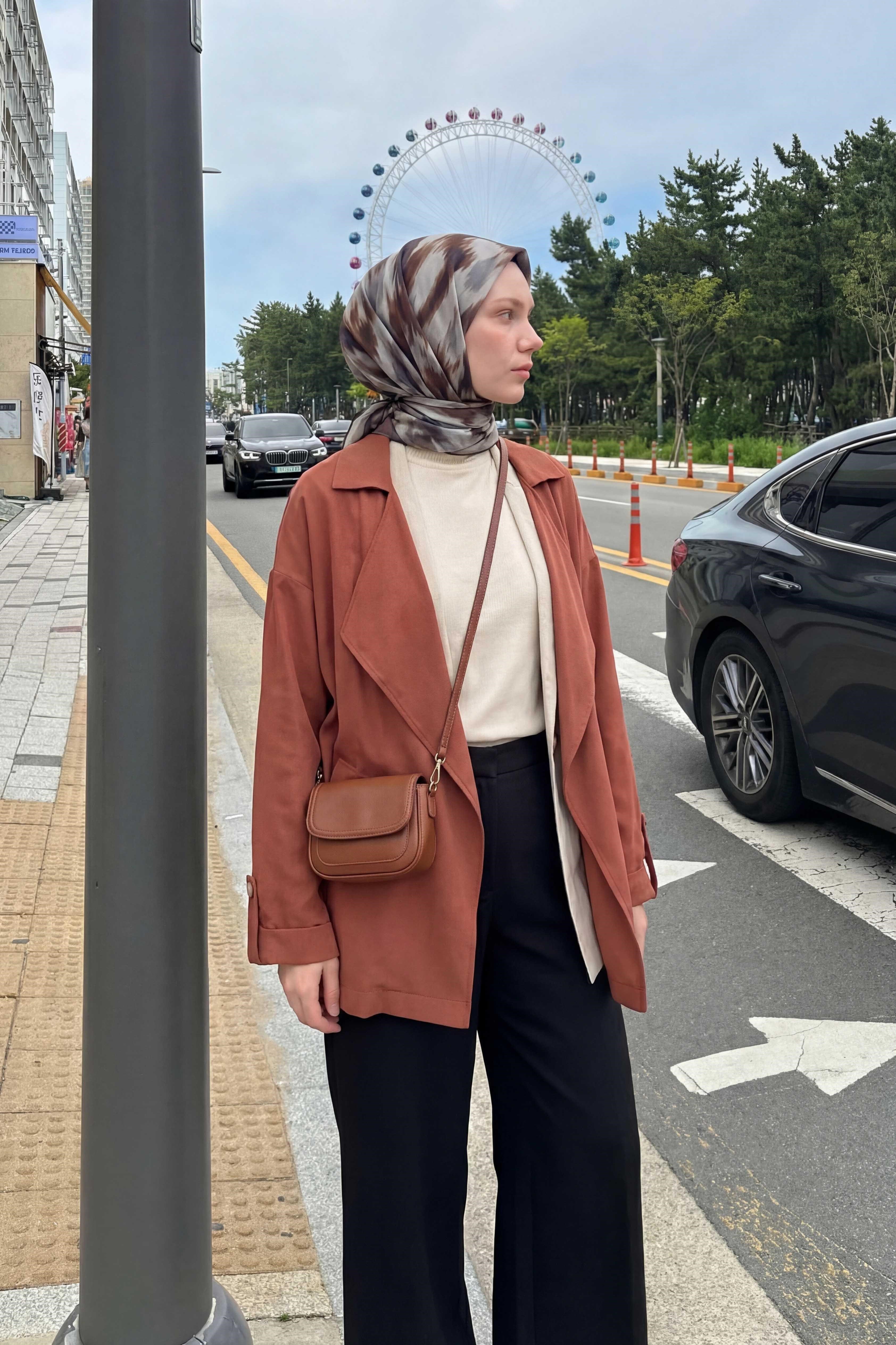 Pamuk Karışımlı Soft Eşarp Soyut Fırça Desen Uçuk Gri 90X90