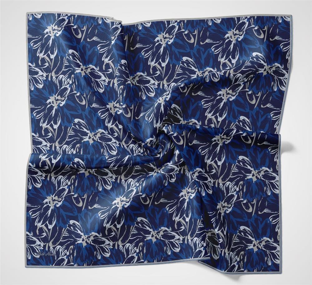 Pamuk Polyester Eşarp Gece Mavisi-Beyaz Saks Taş Botanik Desenli Soft Dokulu Tok Duruşlu 90x90