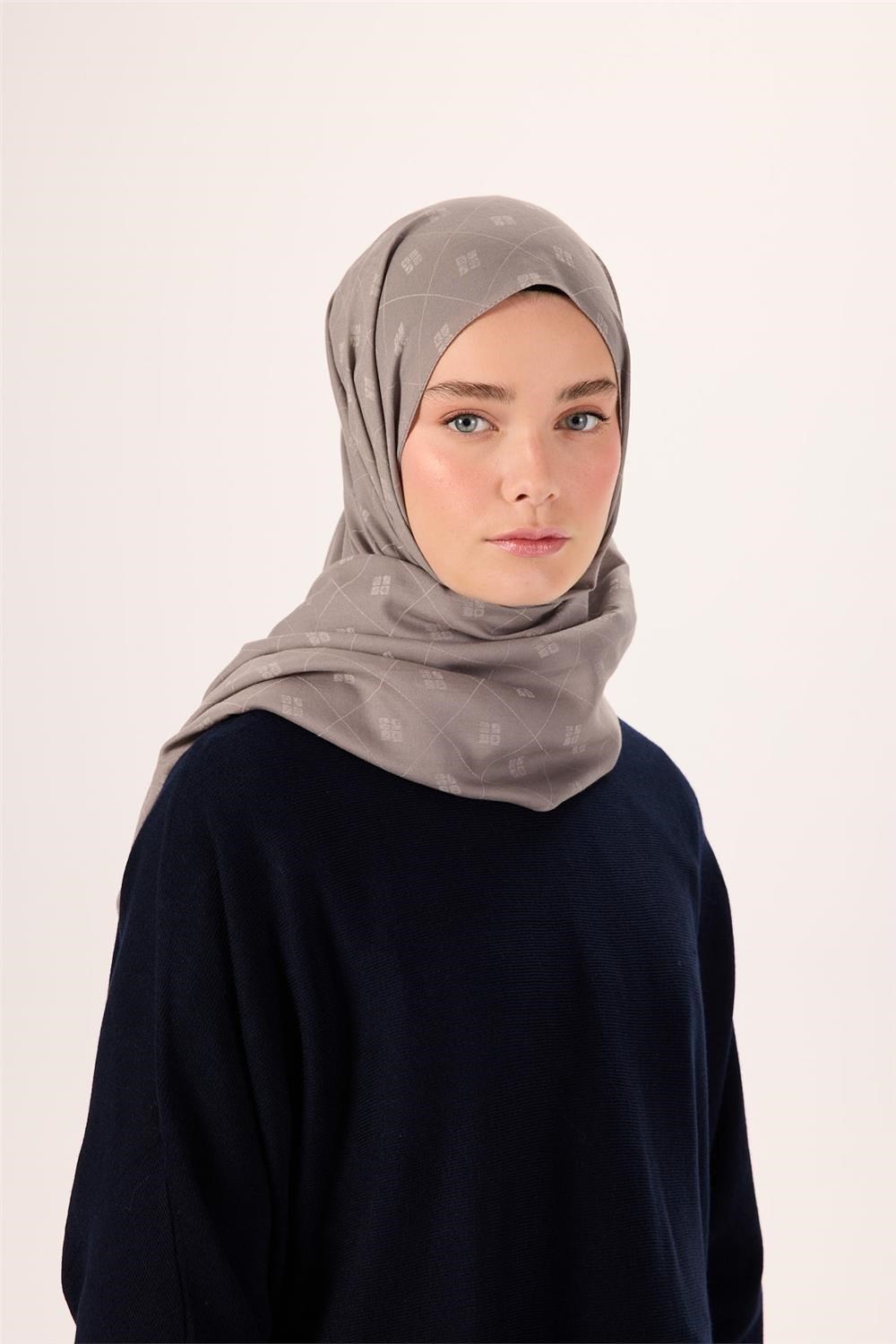 Pamuk Polyester Liva Şal Açık Gri Desenli Tok Duruşlu 90x200