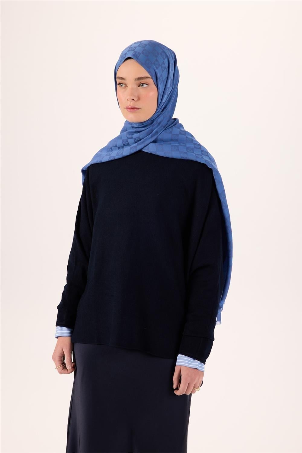 Pamuk Polyester Liva Şal İndigo Dokulu Nefes Alan 90x200