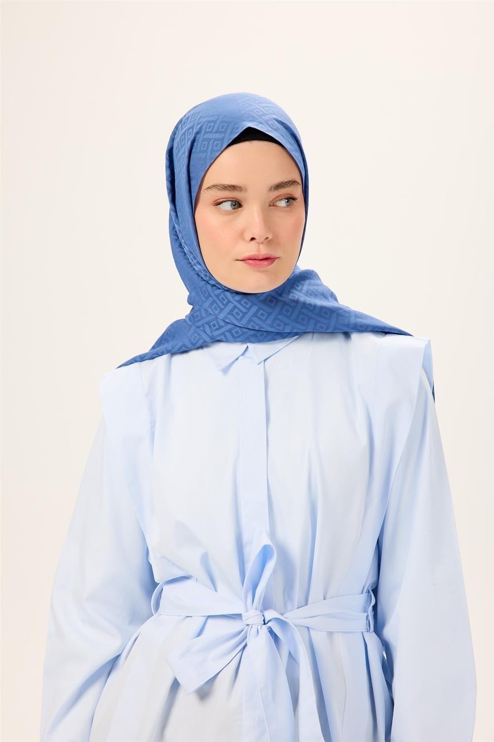 Pamuk Polyester Liva Şal İndigo Düz Tok Duruşlu 90x200