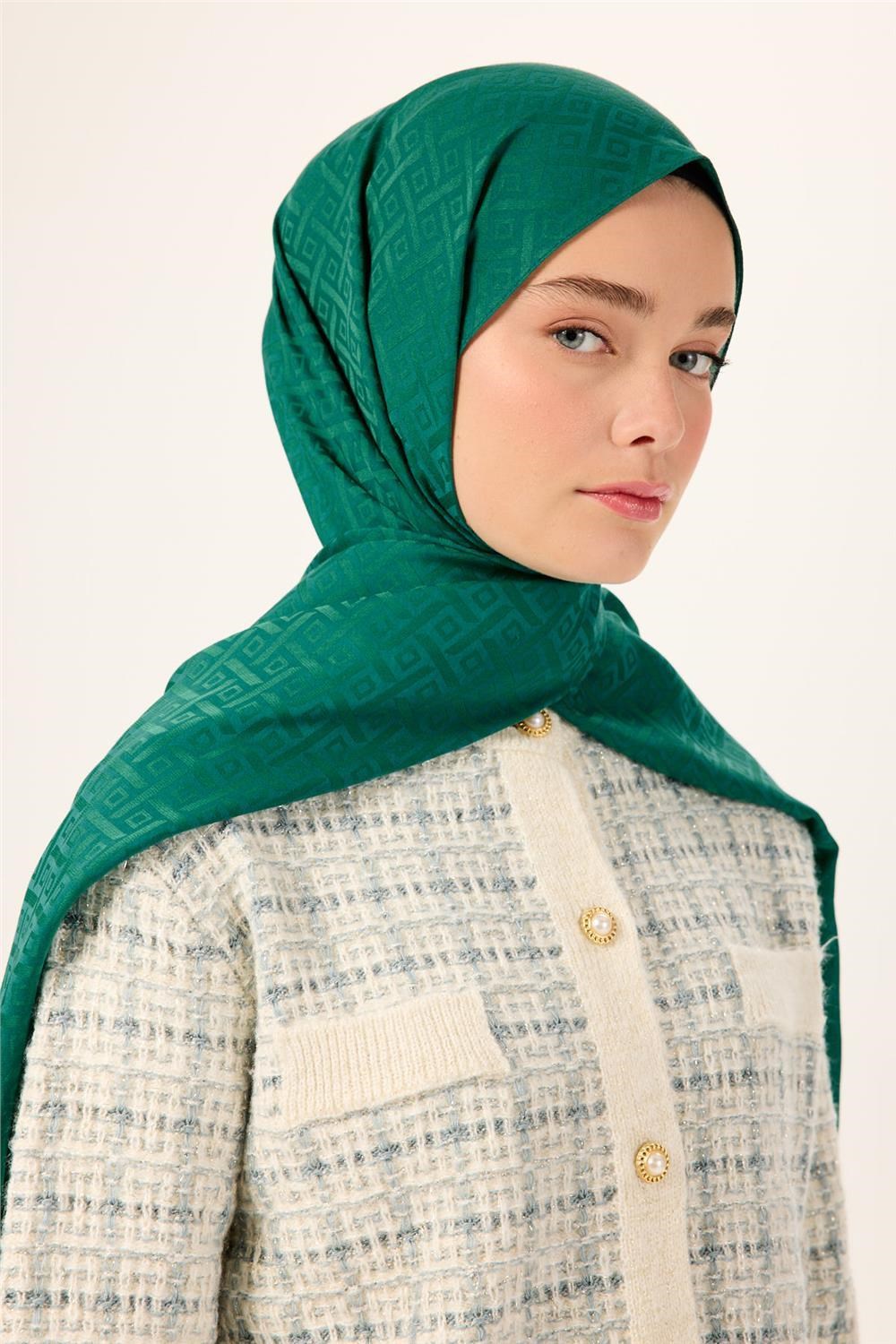 Pamuk Polyester Liva Şal Yeşil Düz Tok Duruşlu 90x200