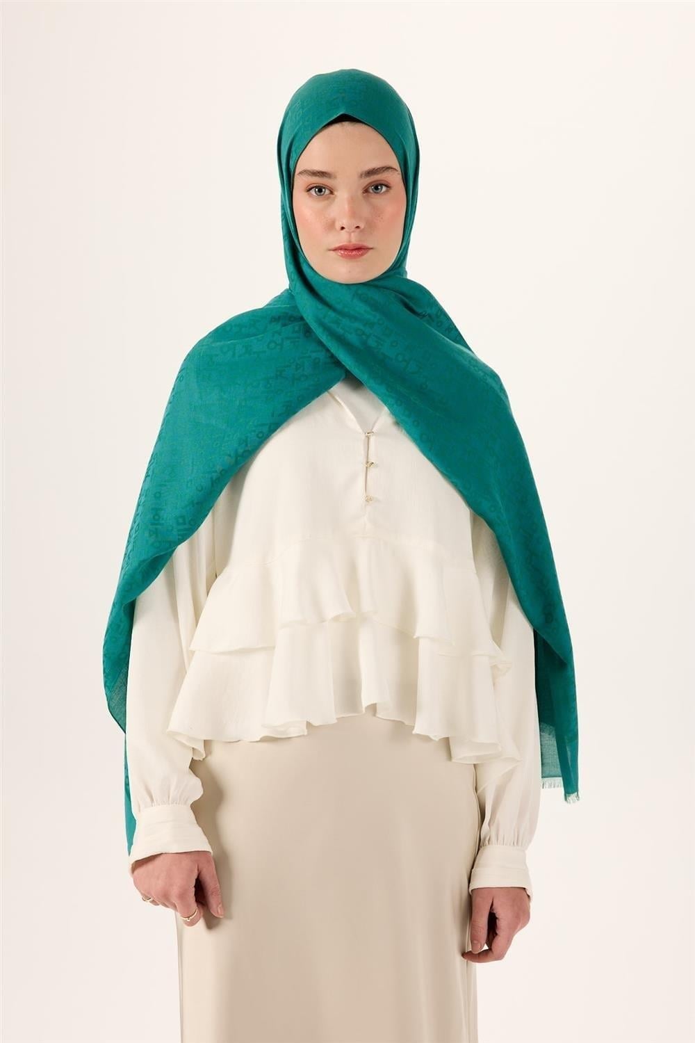 Pamuk Polyester Liva Şal Yeşil Kaymaz Tok Duruşlu 90x200