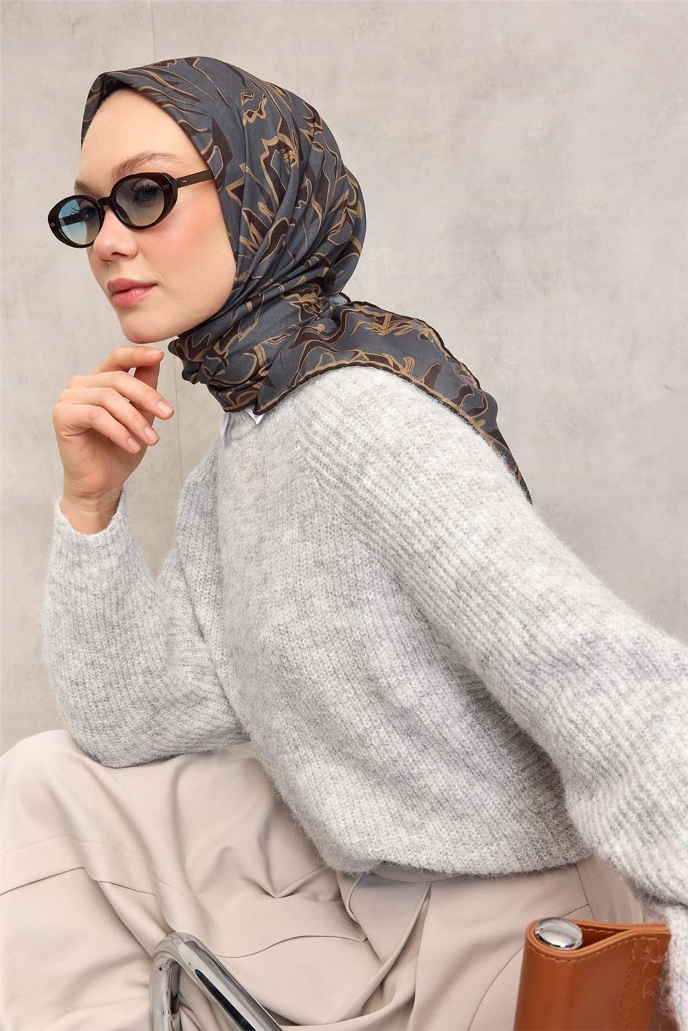 Pamuk Polyester Soft Eşarp Antrasit Soyut Desenli Nefes Alan Hafif 90x90