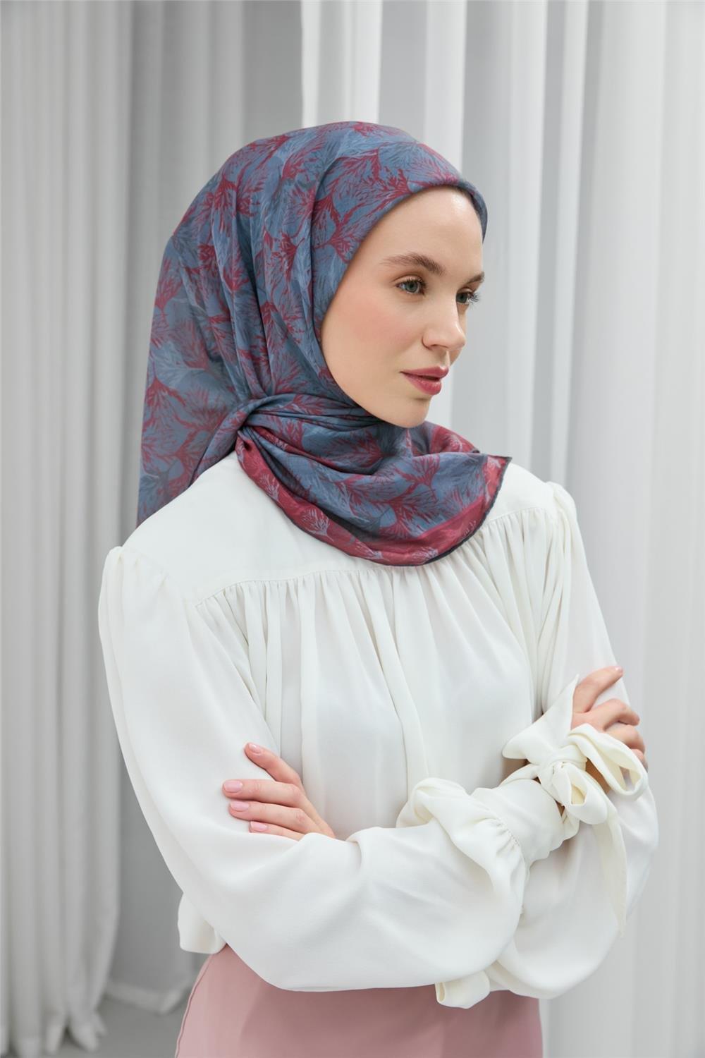 Pamuk Polyester Soft Eşarp Eflatun  Yaprak Desen 90*90