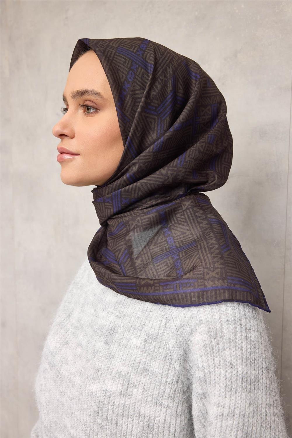 Pamuk Polyester Soft Eşarp Geometrik Desen Koyu Yeşil 90*90