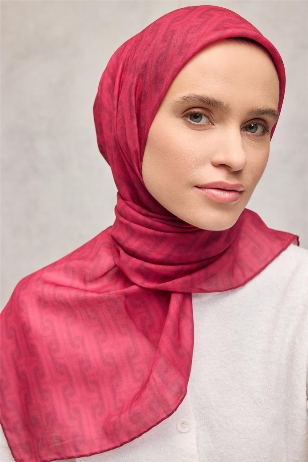 Pamuk Polyester Soft Eşarp Geometrik Desen Fuşya 90x90