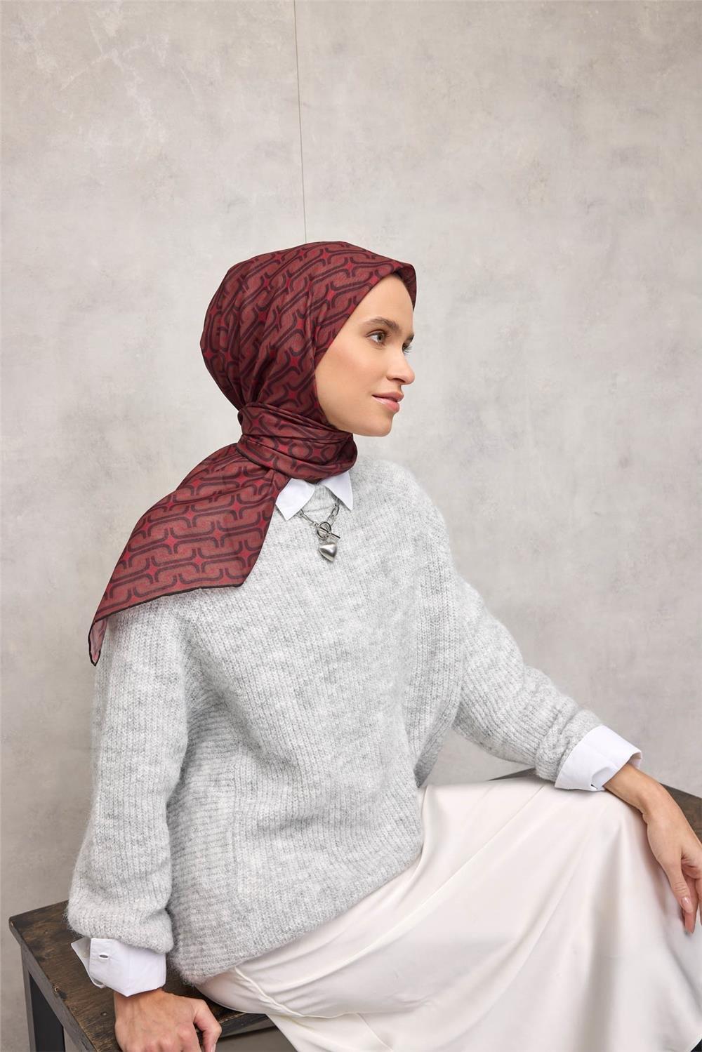 Pamuk Polyester Soft Eşarp Geometrik Desen Canlı Kırmızı 90x90