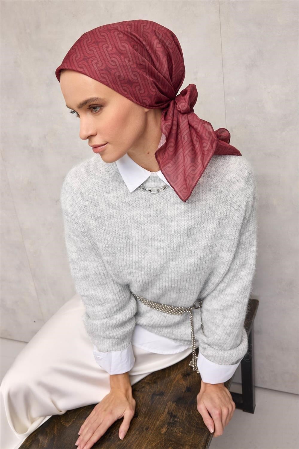 Pamuk Polyester Soft Eşarp Geometrik Desen Mürdüm 90x90