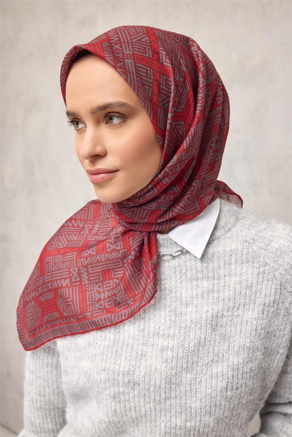 Pamuk Polyester Soft Eşarp Geometrik Desen Koyu Kırmızı 90*90