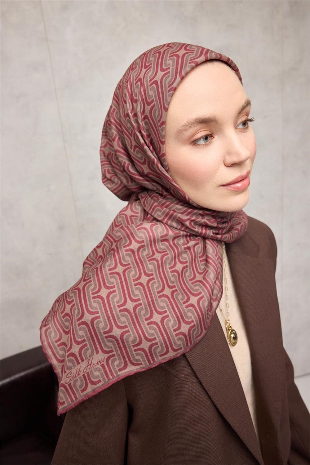 Pamuk Polyester Soft Eşarp Geometrik Desen Krem 90x90