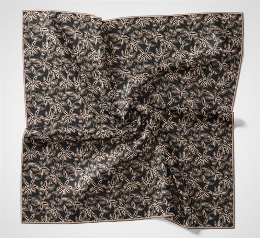 Pamuk Polyester Soft Eşarp Kahve-Siyah Flora Desenli Kaymaz Dokulu 90x90