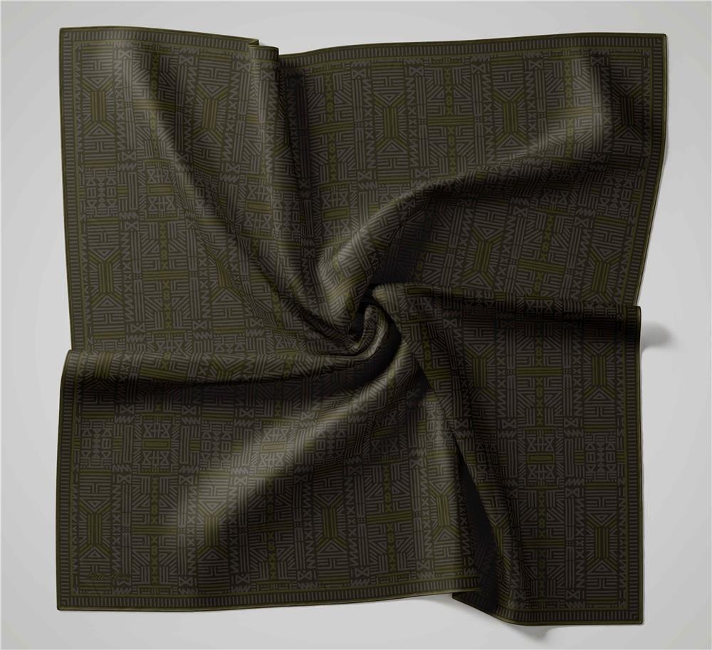 Pamuk Polyester Soft Eşarp Kına Yeşili Geometrik Desenli Kaymaz Tok Duruşlu 90x90