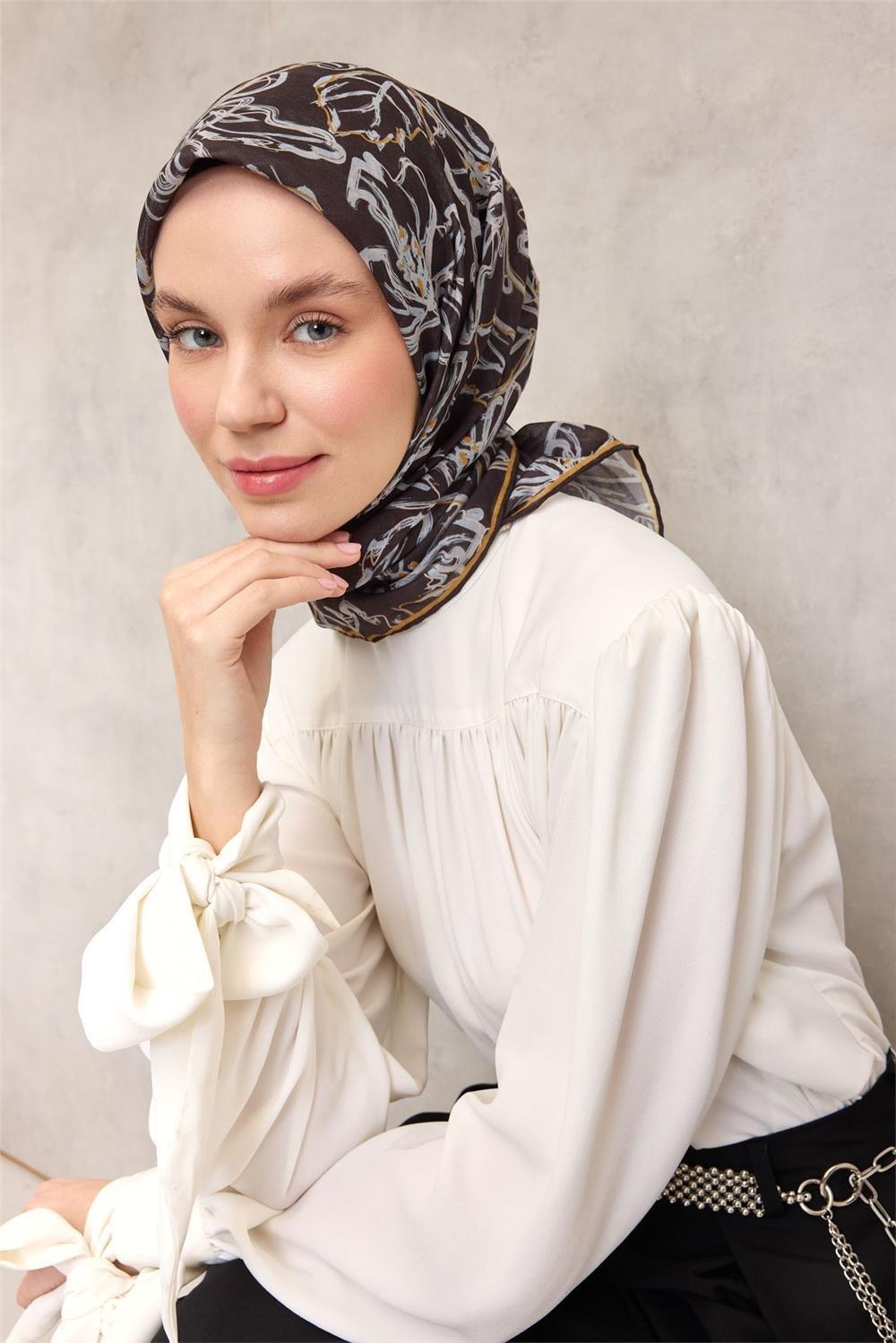 Pamuk Polyester Soft Eşarp Lilyum Desen Soluk Hardal 90x90