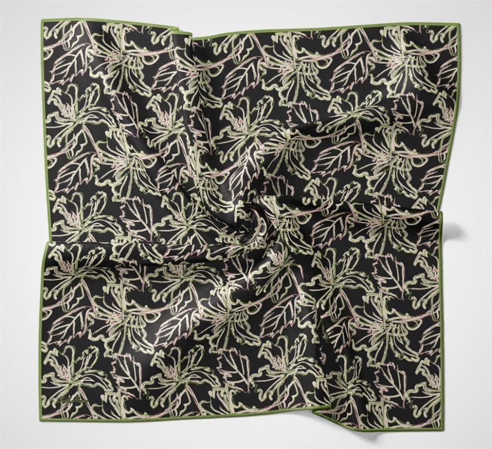 Pamuk Polyester Soft Eşarp Soluk Siyah Lilyum Desenli Tok Duruşlu 90x90