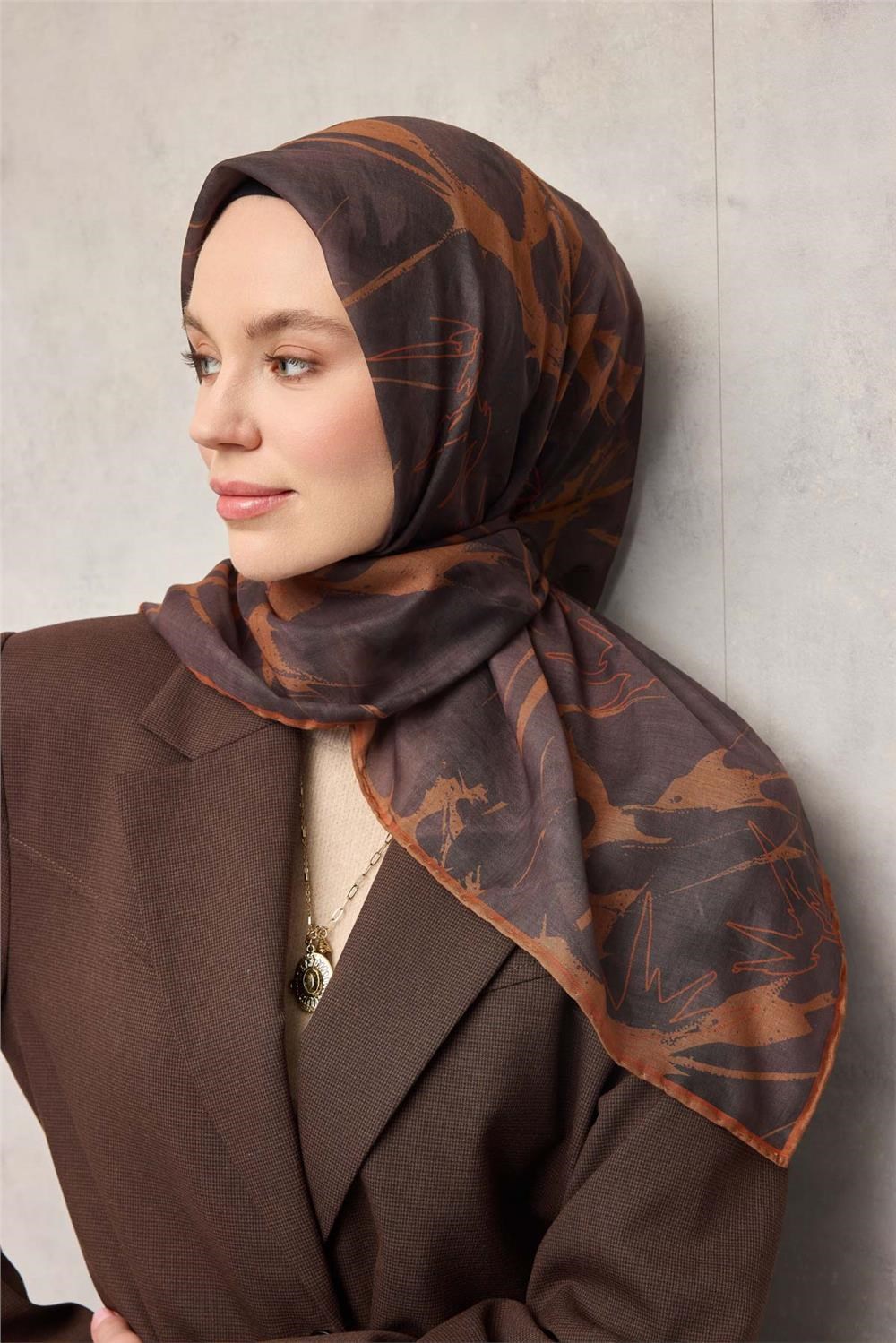 Pamuk Polyester Soft Eşarp Yaprak Desen Kestane 90x90