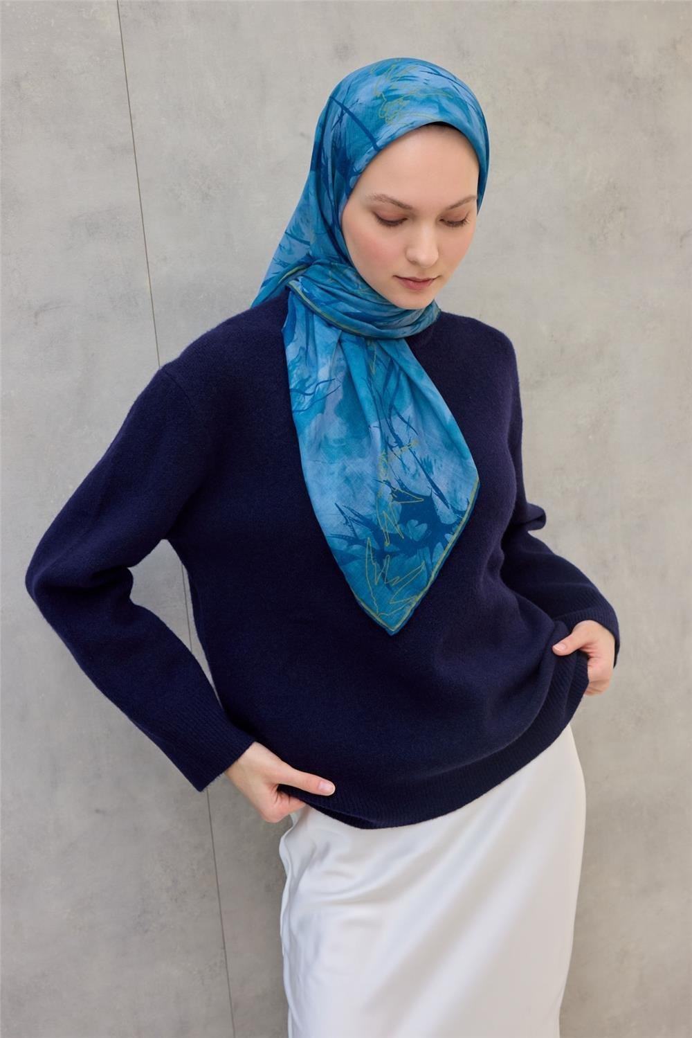 Pamuk Polyester Soft Eşarp Yaprak Desen Turkuaz 90x90