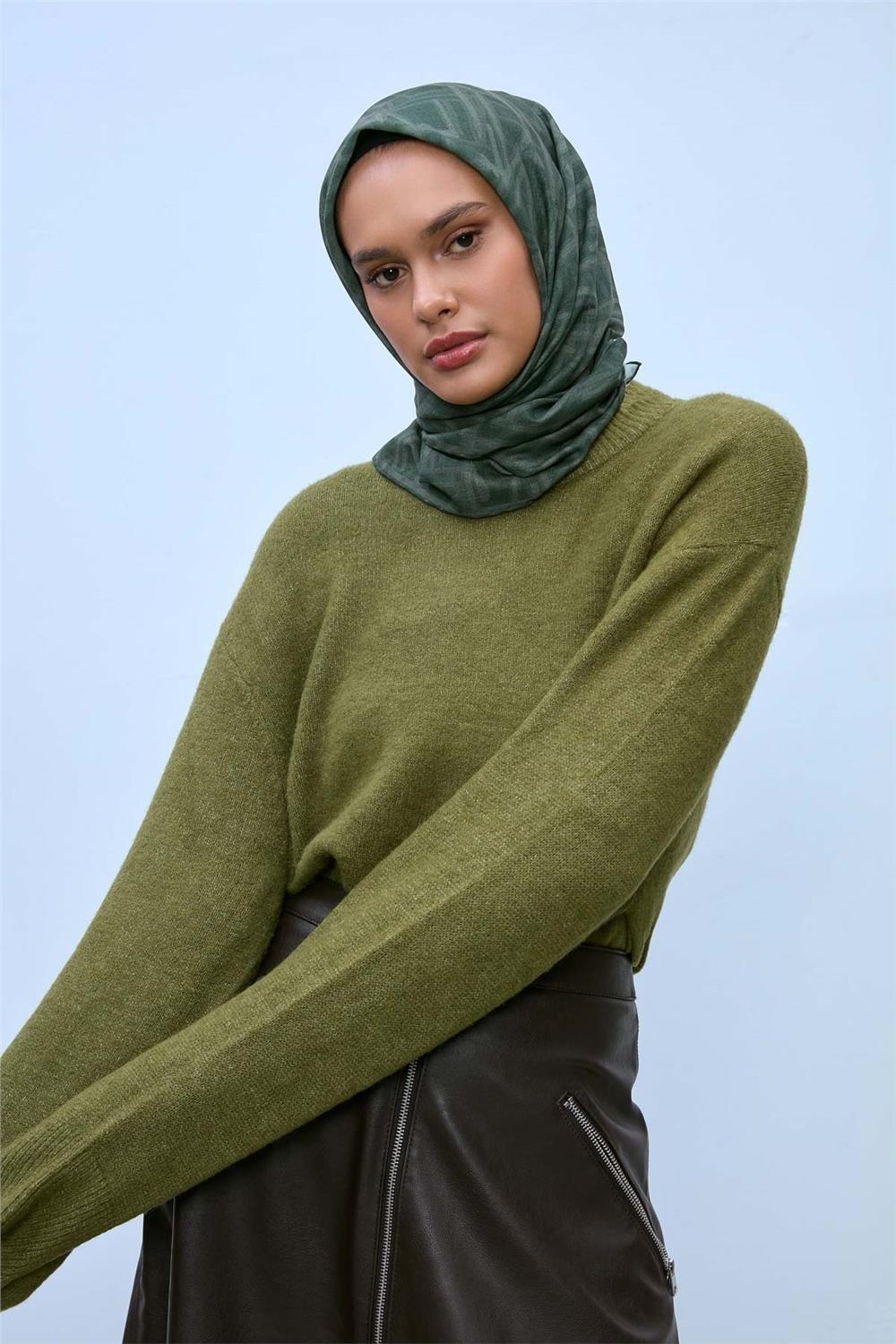 Pamuk Polyester Soft Eşarp Yeşil Geometrik Desen 90*90