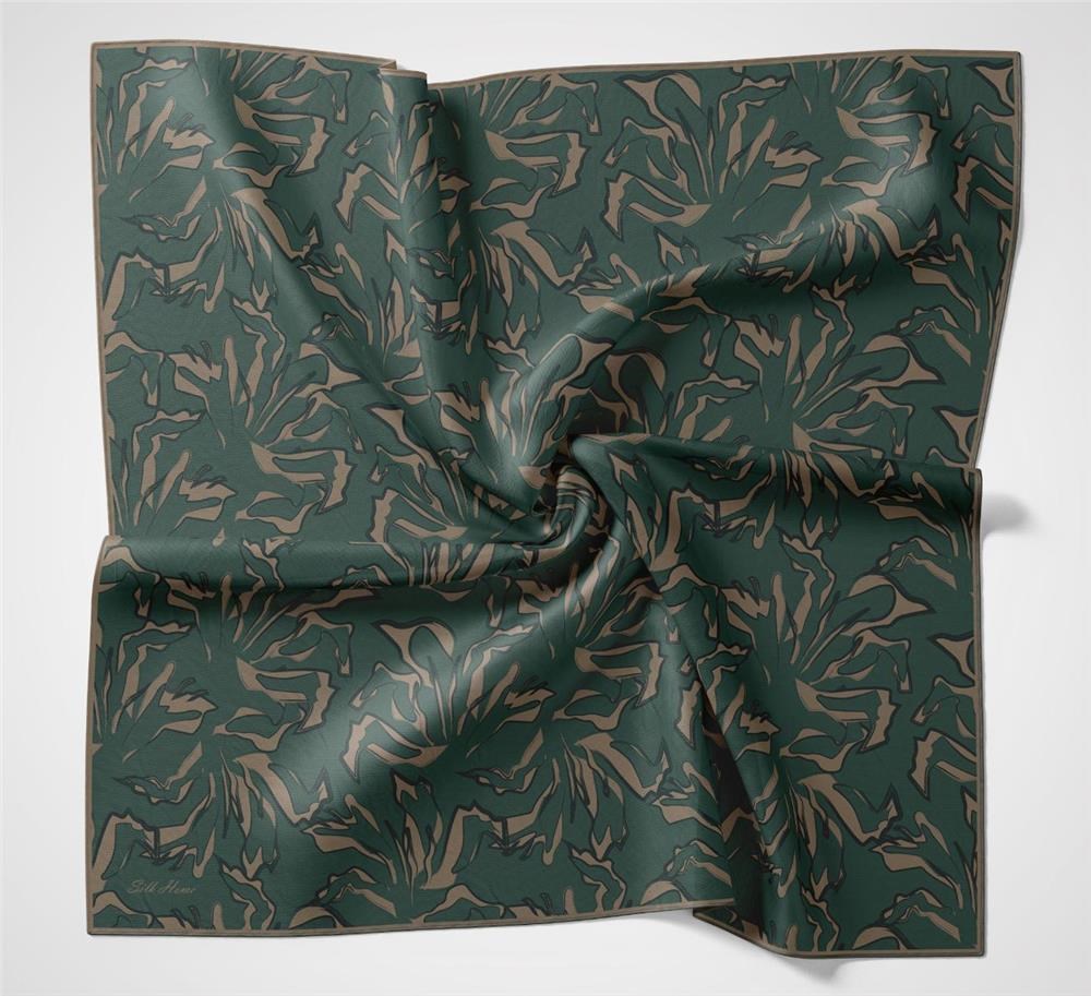 Pamuk Polyester Soft Eşarp Zümrüt Yeşili Soyut Desenli Tok Duruşlu 90x90