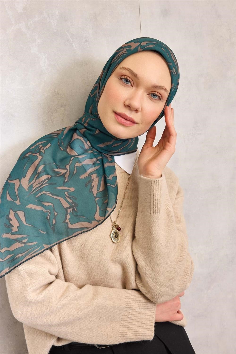 Pamuk Polyester Soft Eşarp Zümrüt Yeşili Soyut Desenli Tok Duruşlu 90x90