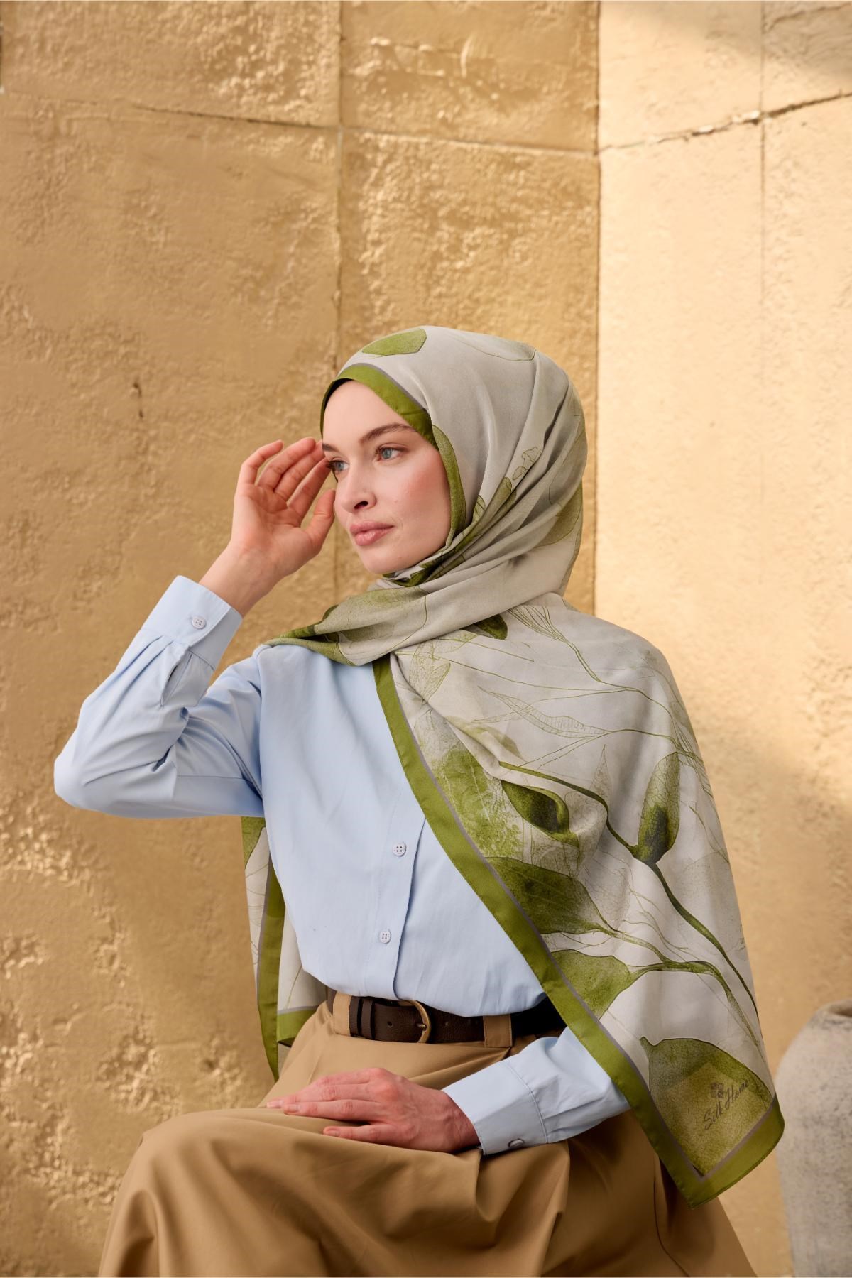 Polyester Velina Şal Yeşil-Gri Desenli Parlak Dokulu Hafif 190x70