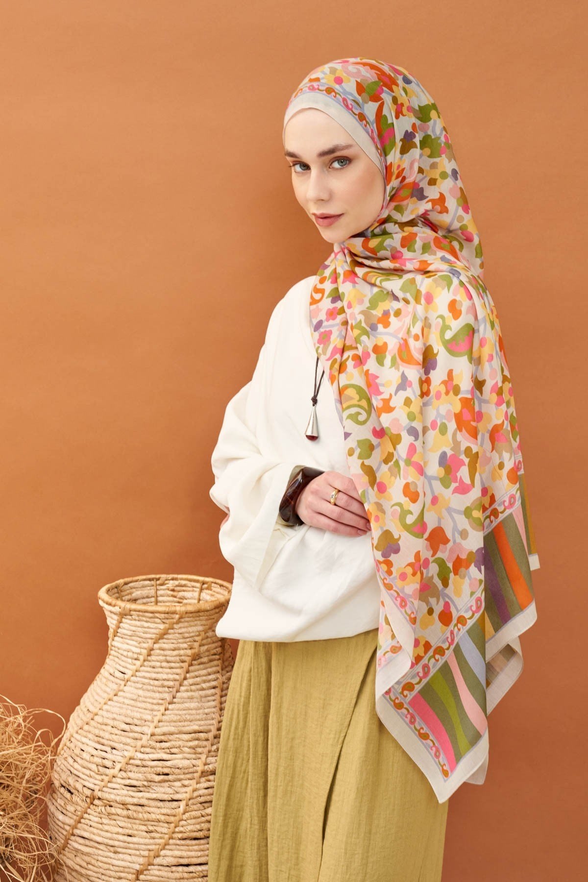 Riva Şal Tencel Botanical Floral Kırık Beyaz