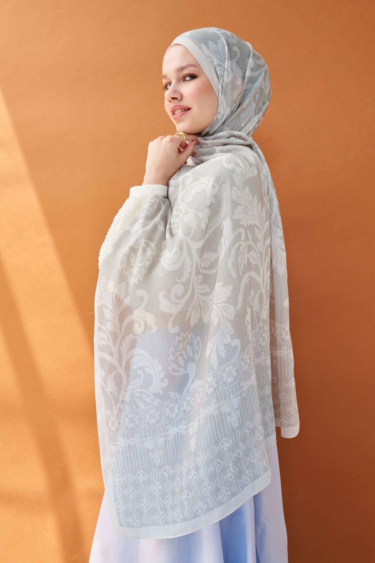 Riva Şal Tencel Floral Gümüş