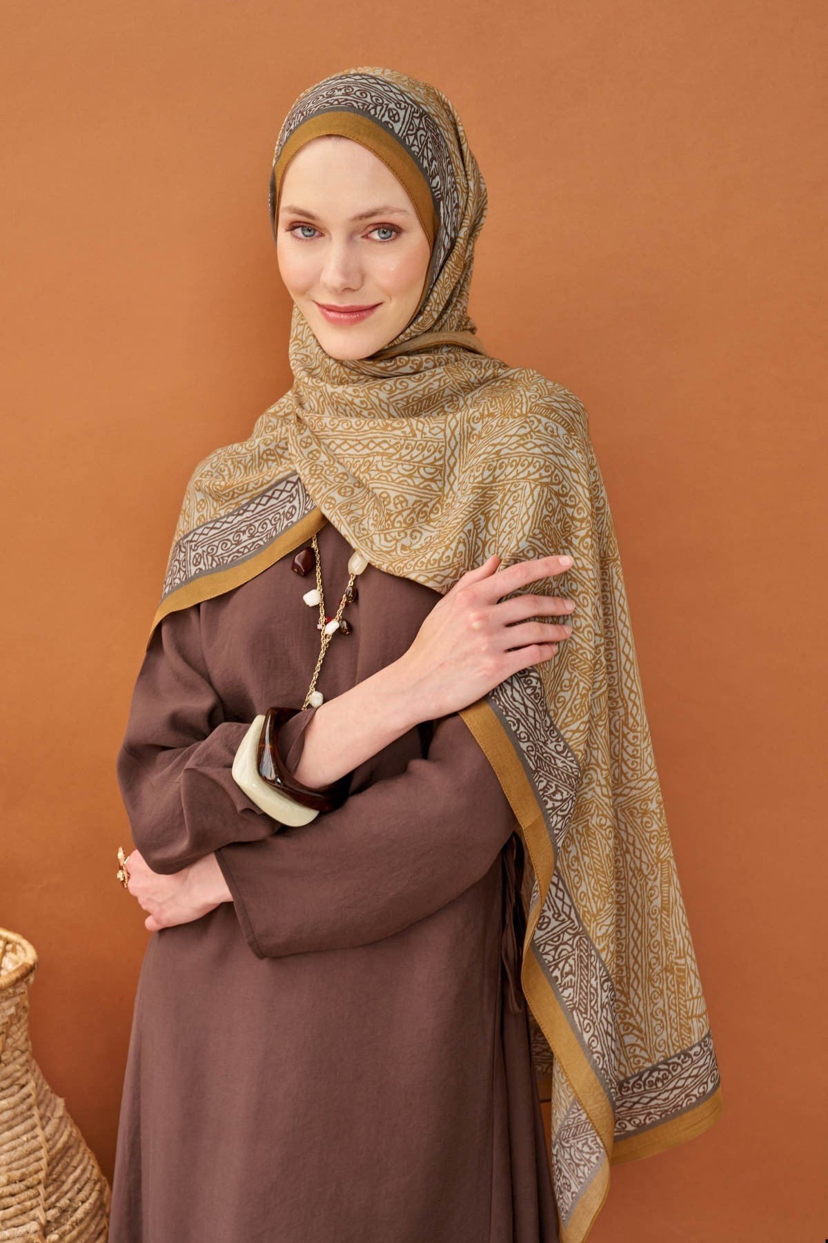 Riva Şal Tencel Güpür Desen Karamel