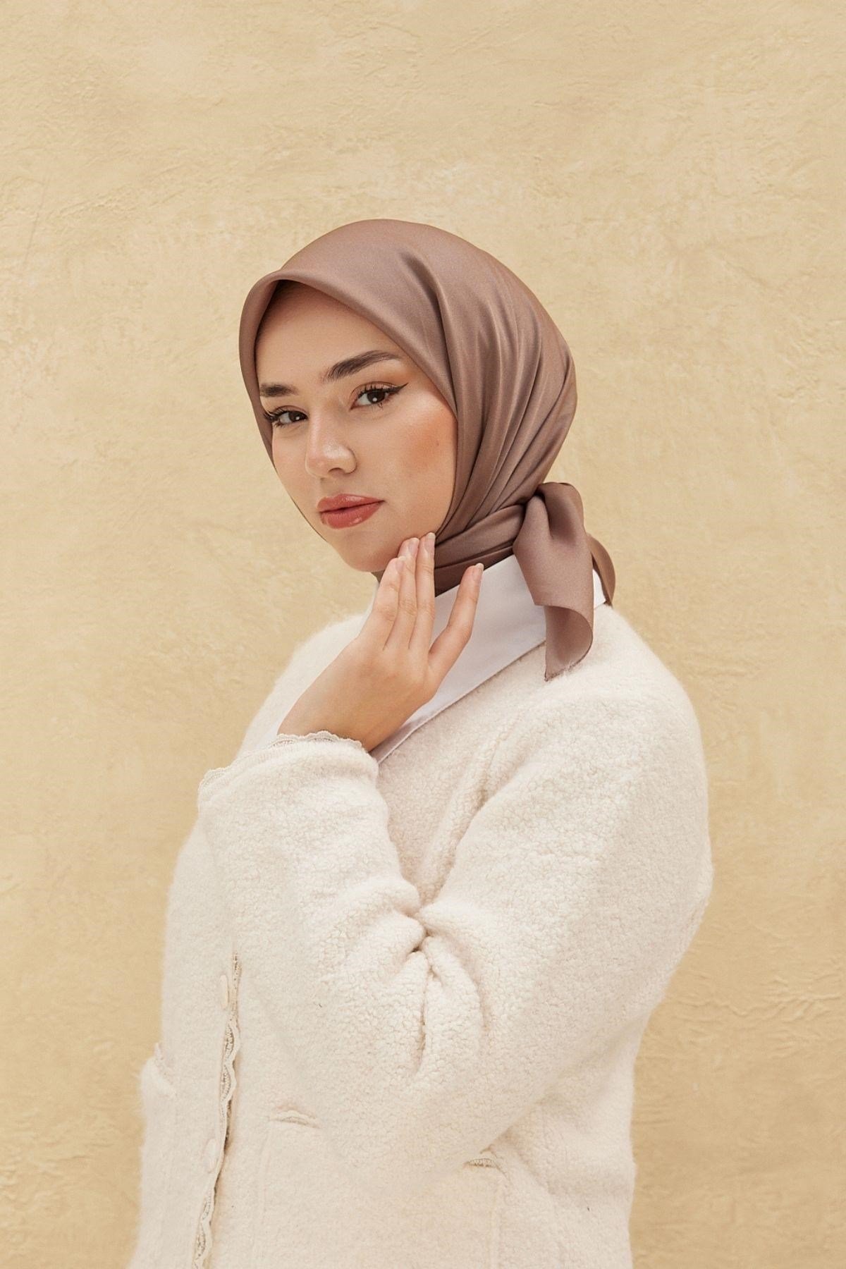 Silk Home Düz SHiny Eşarp 75006-17