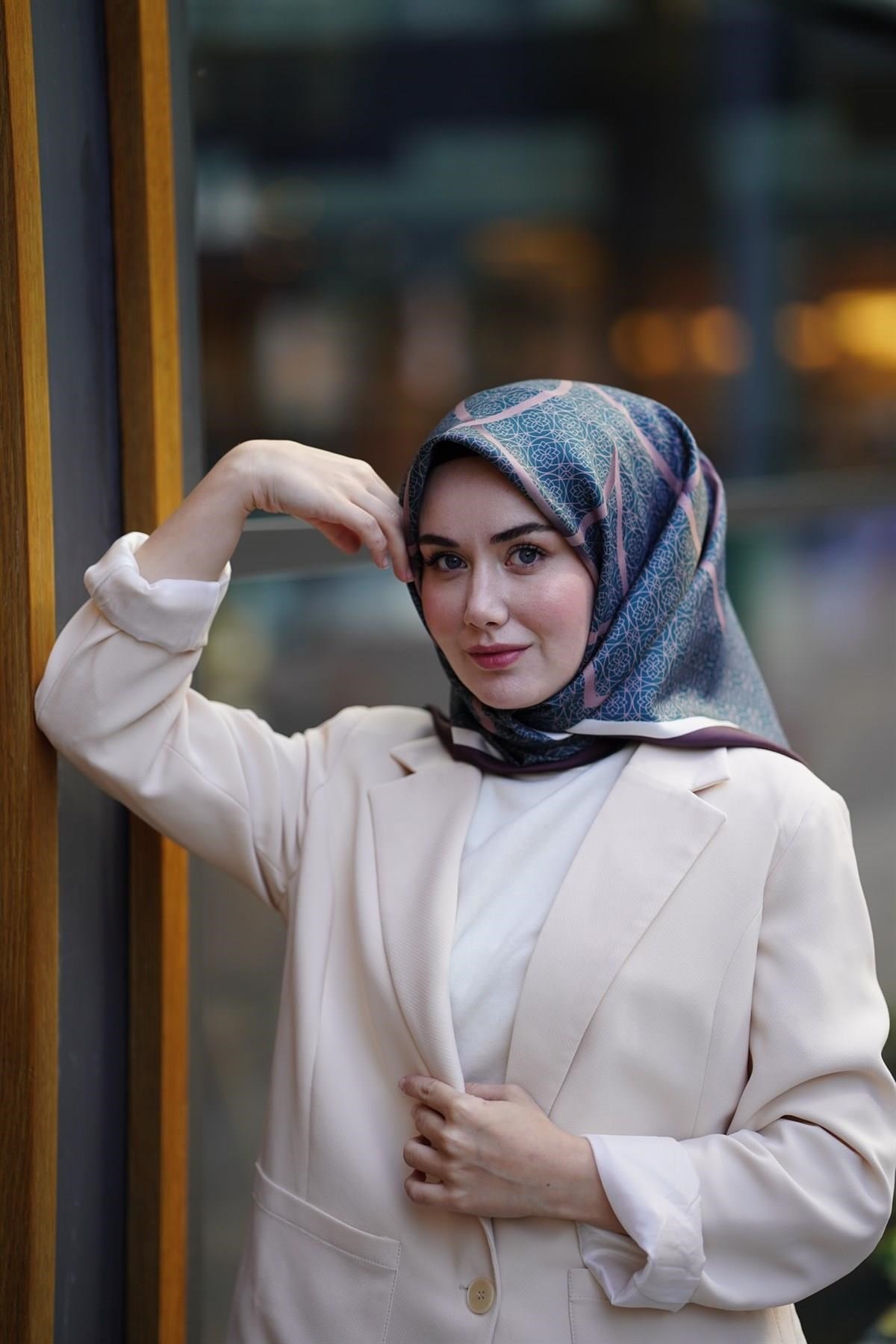 Silk Home Sura (Saten) İpek Eşarp 11388-S21