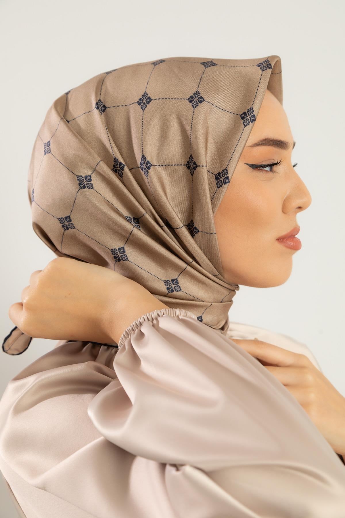 Silk Home Sura (Saten) İpek Eşarp 11392-S17